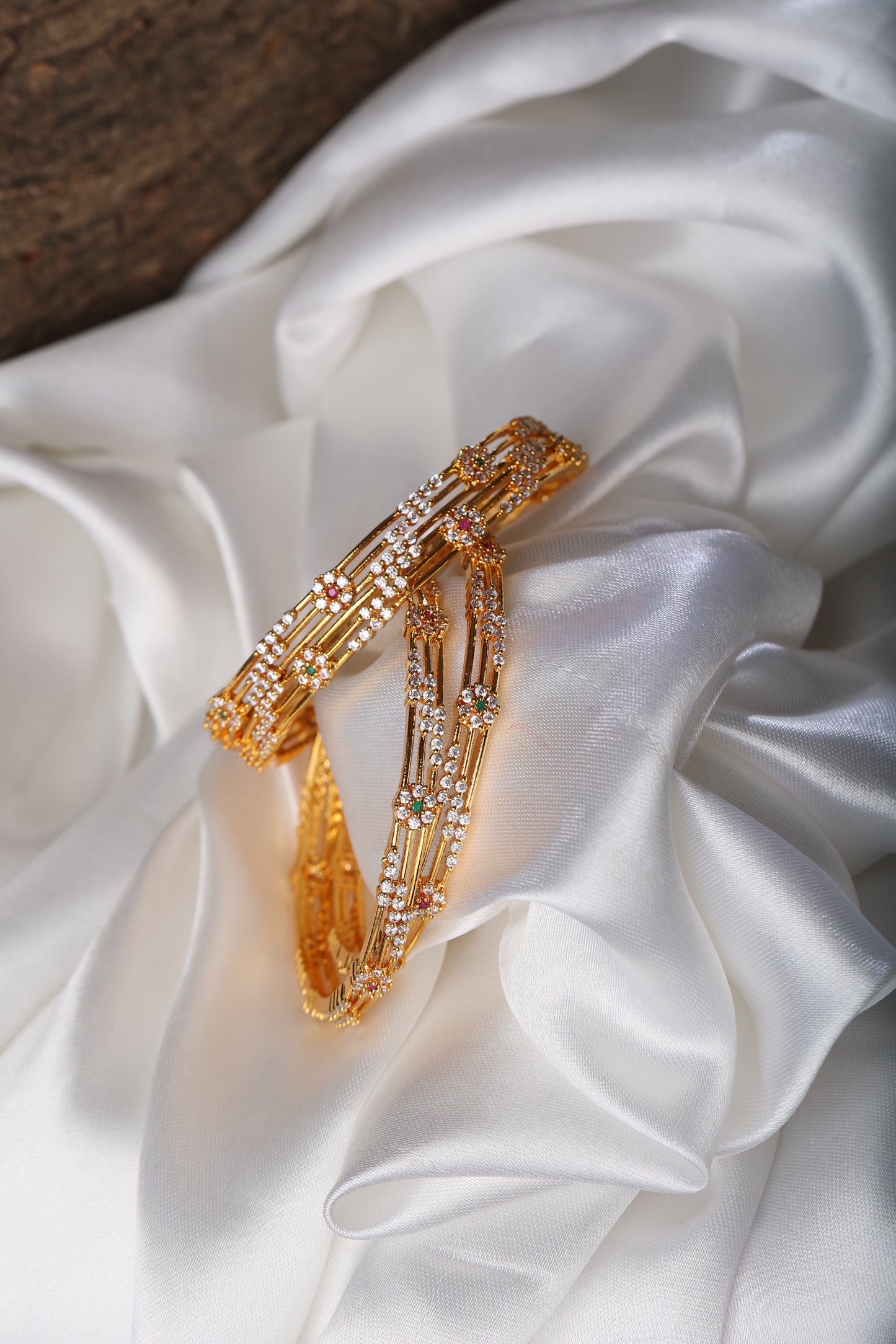 MICRO GOLD PLATED ZIRCON BANGLES