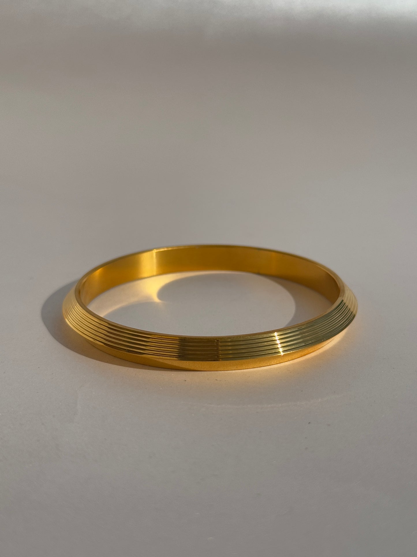 MENS GOLD PLATED ANTI TARNISH KADA ki