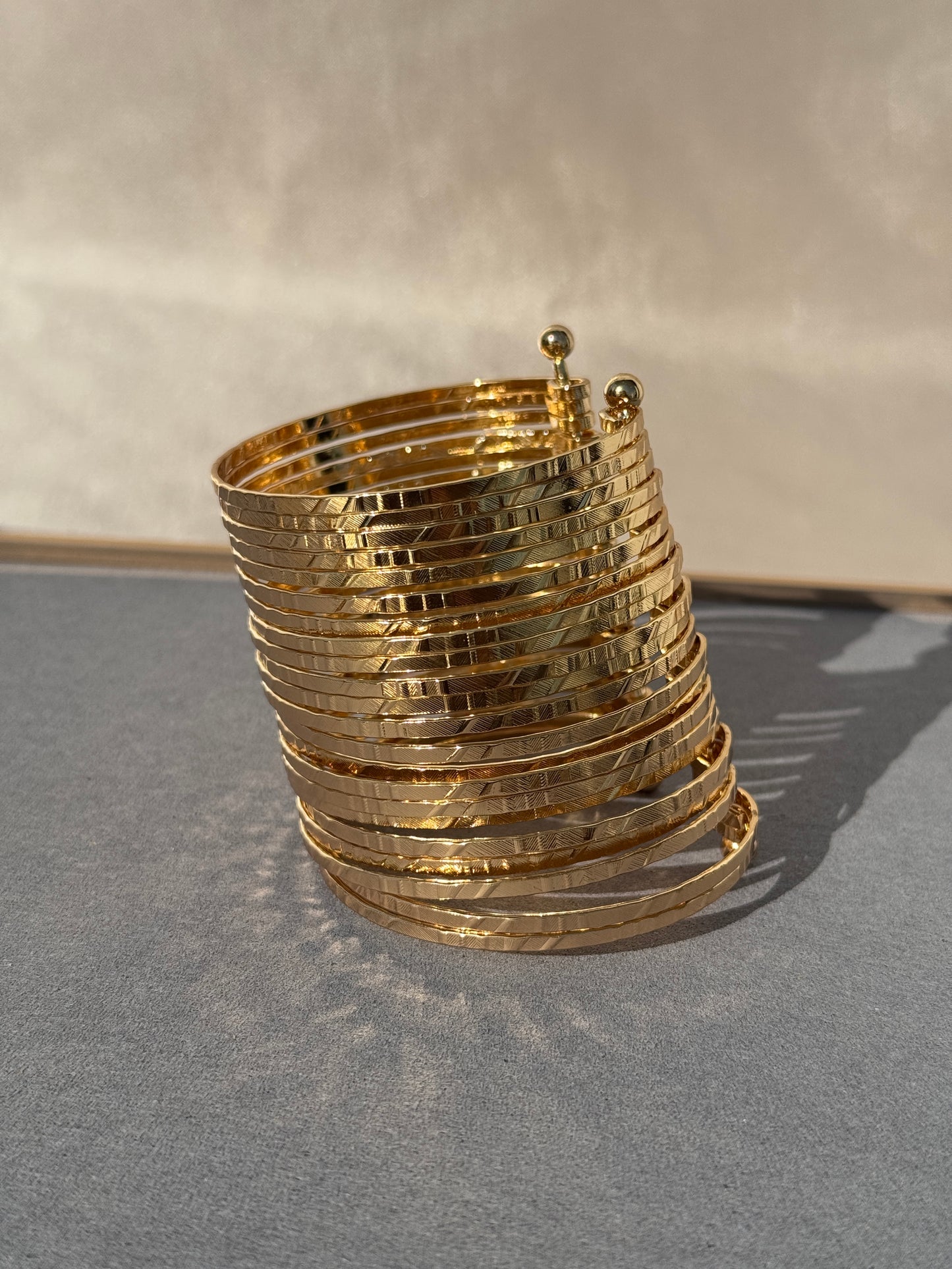 WIDE OPEN 18k BANGLE CUFF BRACELET