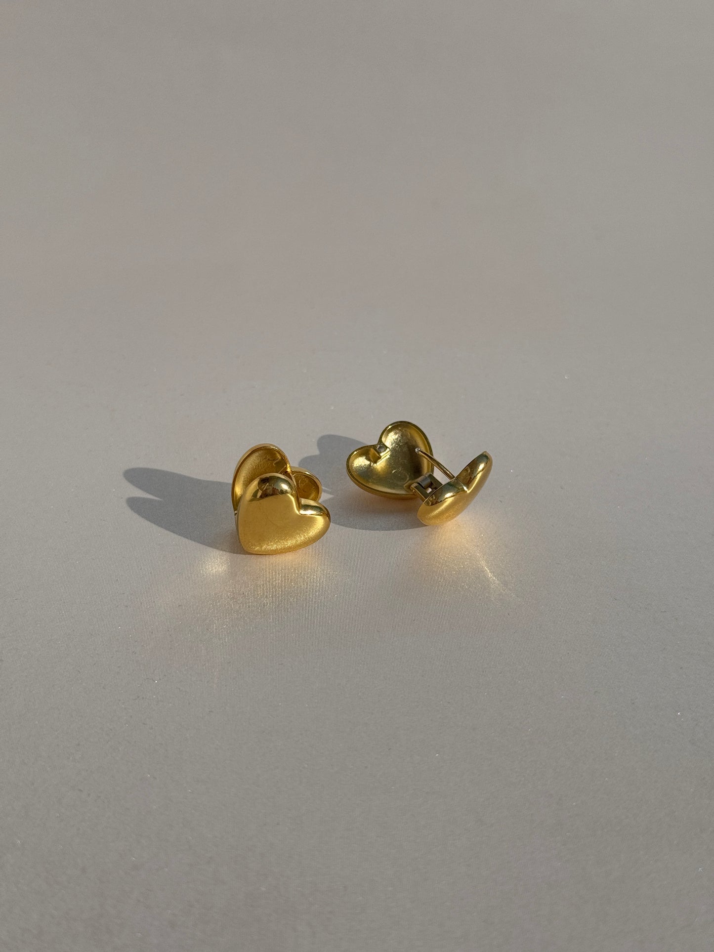 HEART 18k GOLD PLATED EARRINGS