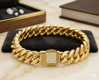 MENS 18k GOLD PLATED LOCK BRACELET - 18 MM
