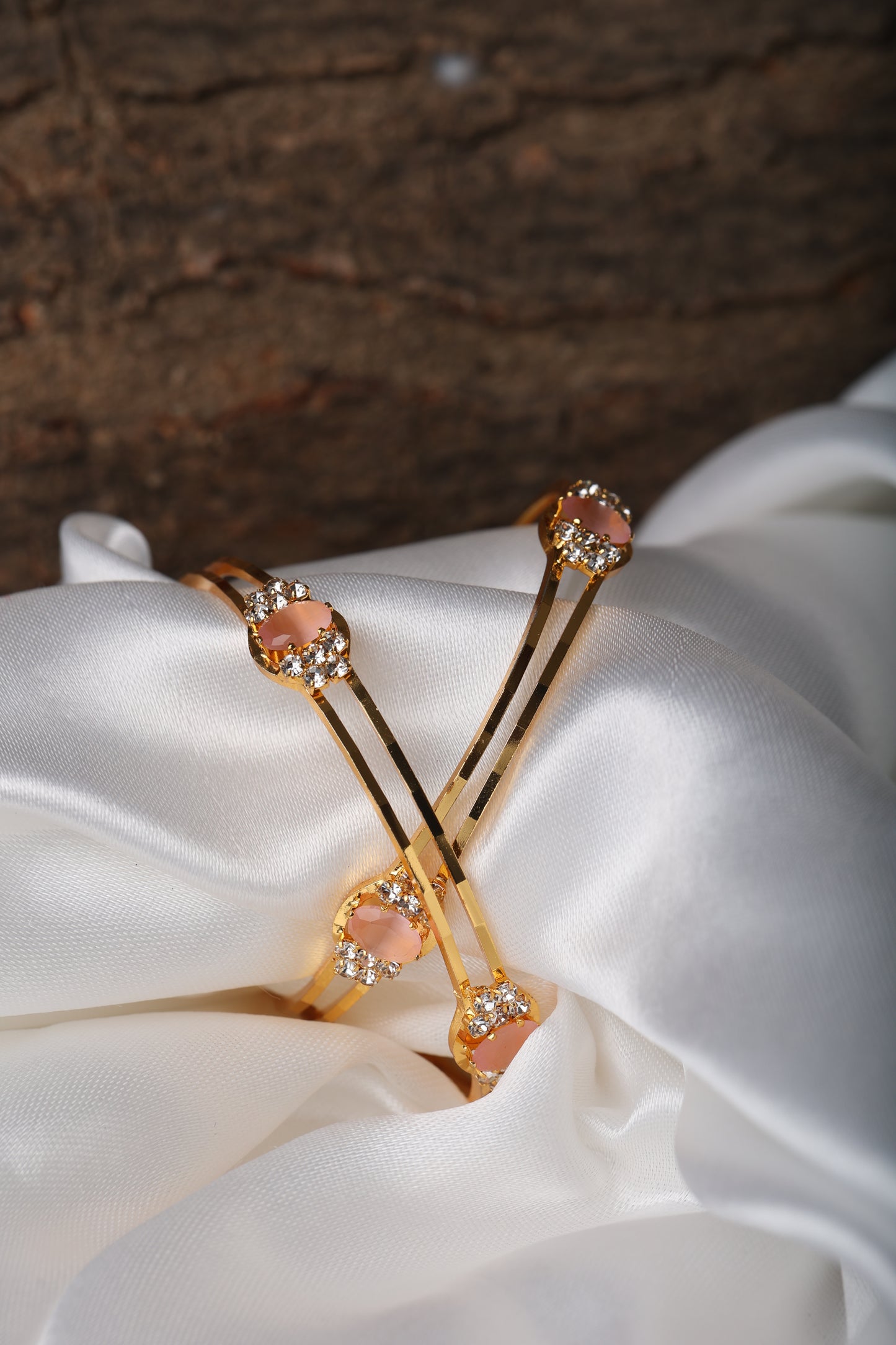 MICRO GOLD PLATED ZIRCON BANGLES