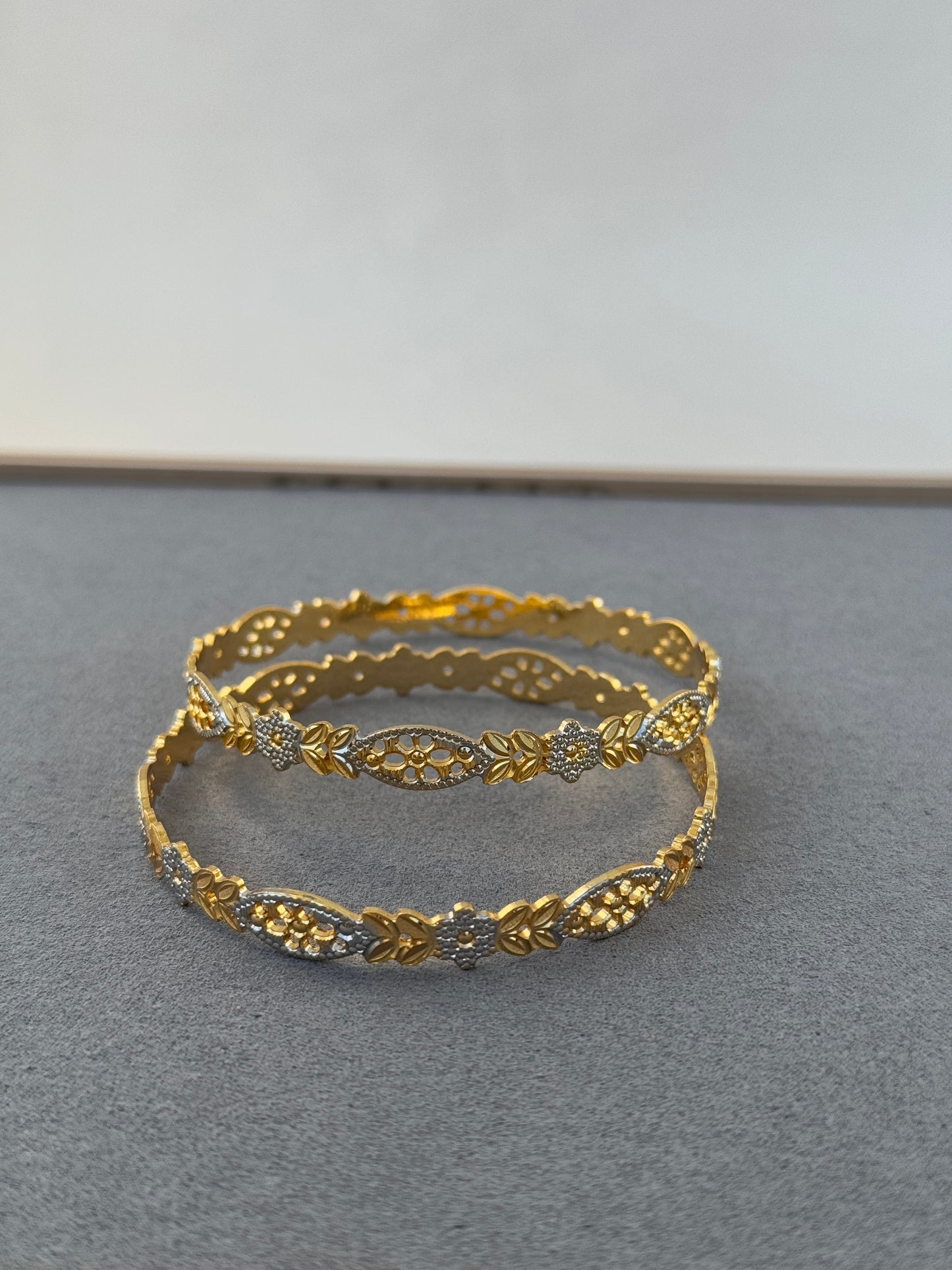 MICRO GOLD PLATED ANTI TARNISH BANGLES