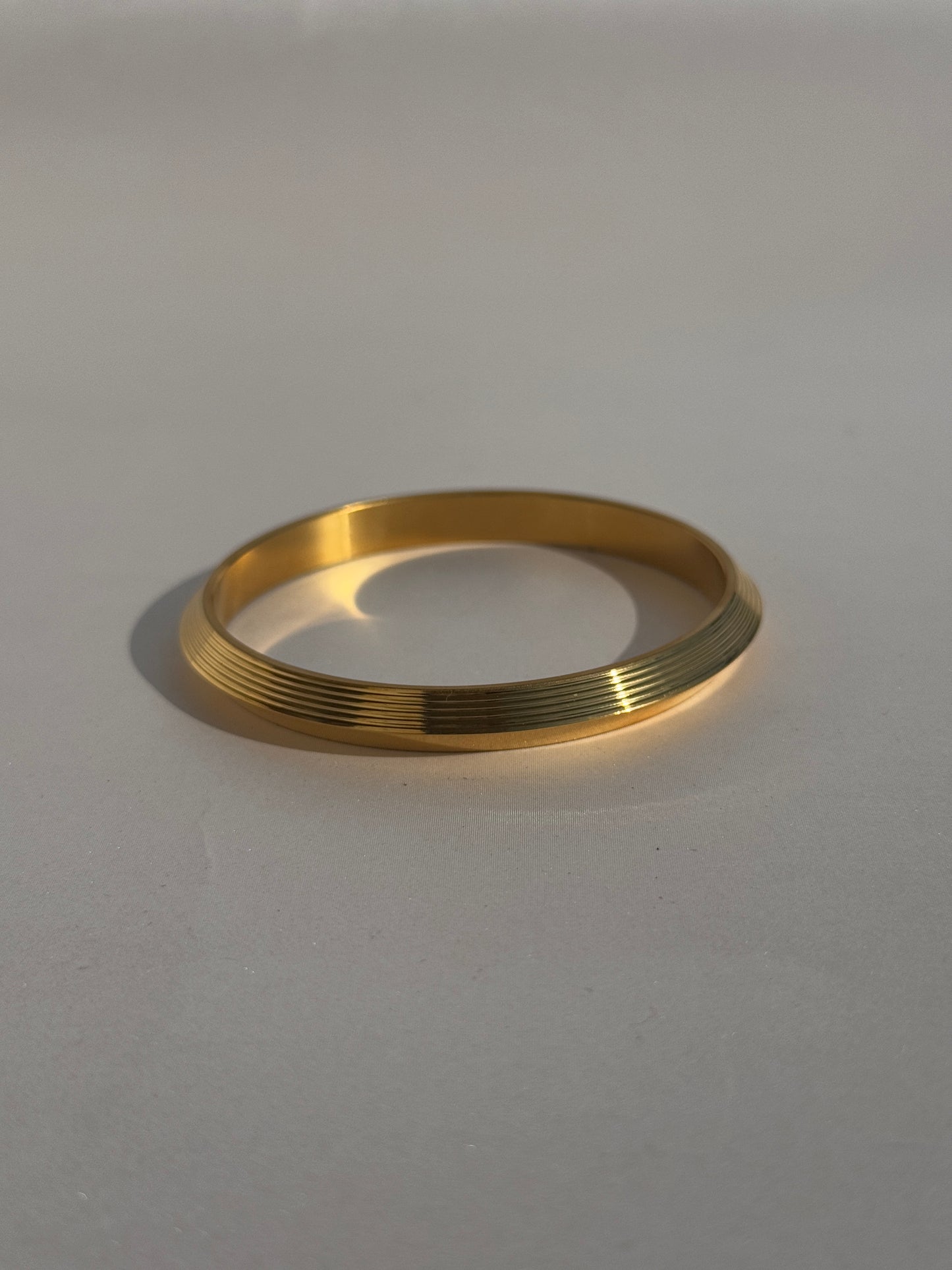 MENS GOLD PLATED ANTI TARNISH KADA ki