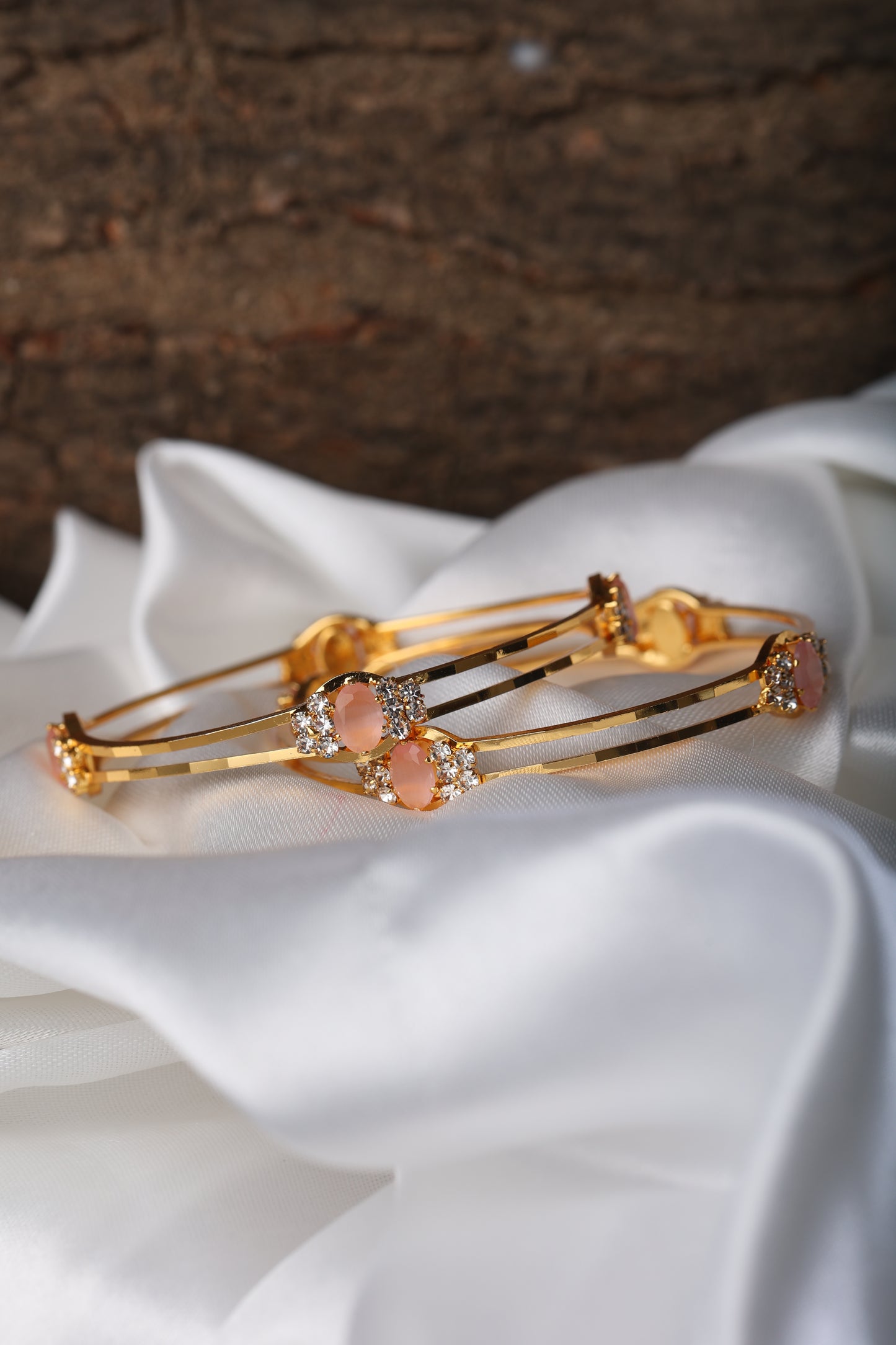 MICRO GOLD PLATED ZIRCON BANGLES