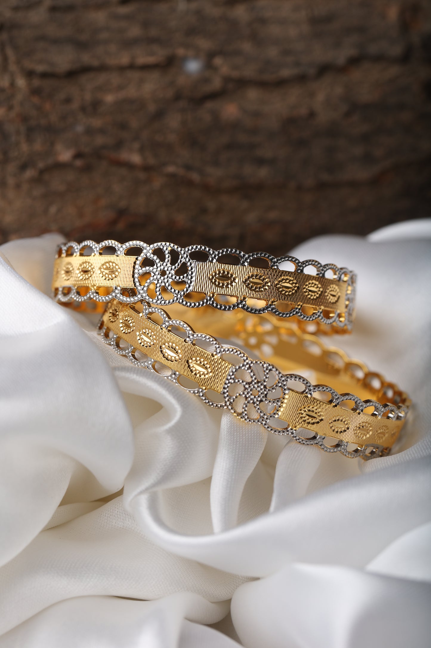 MICRO GOLD PLATED BANGLES