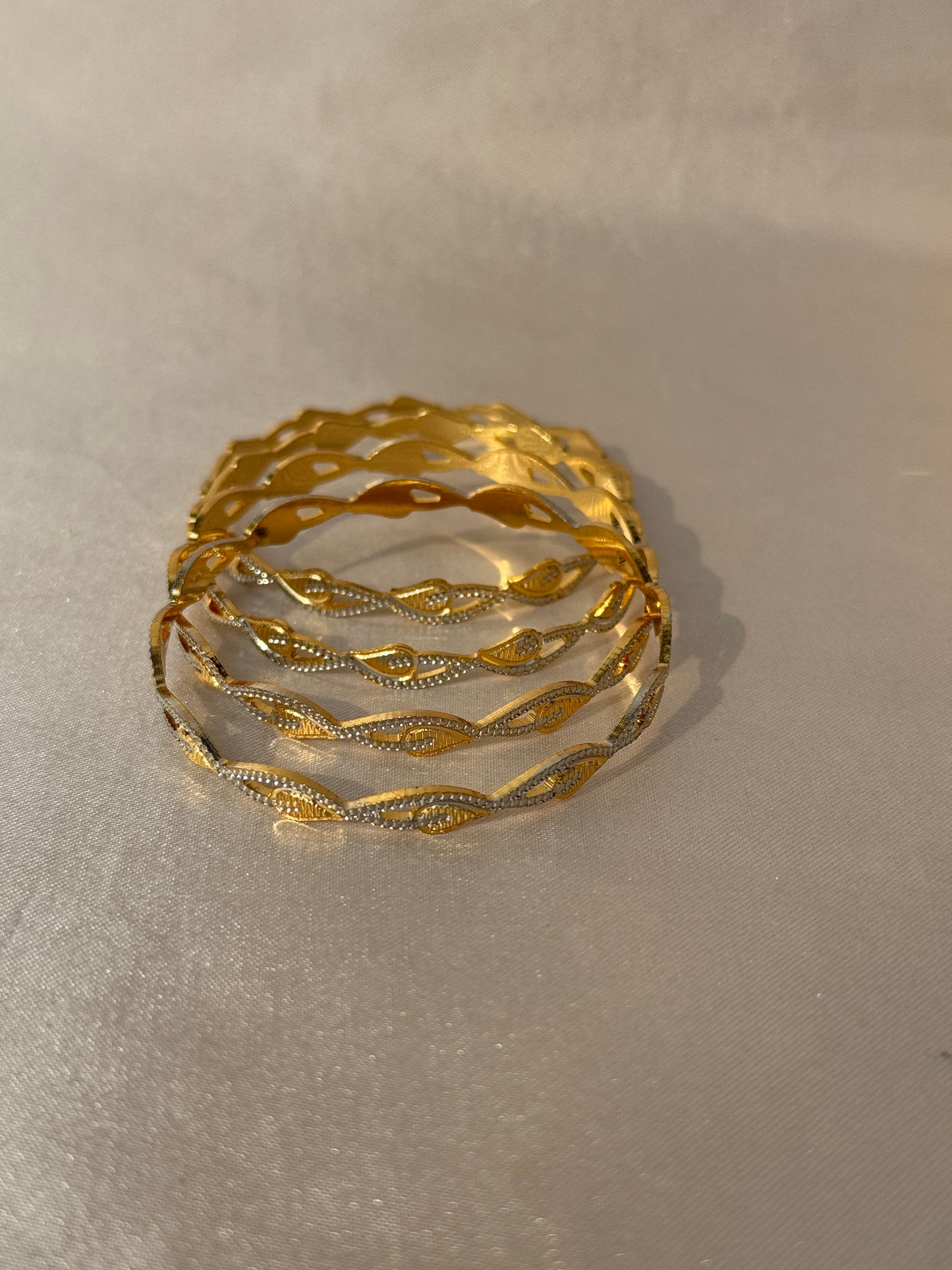 MICRO GOLD PLATED ANTI TARNISH BANGLES