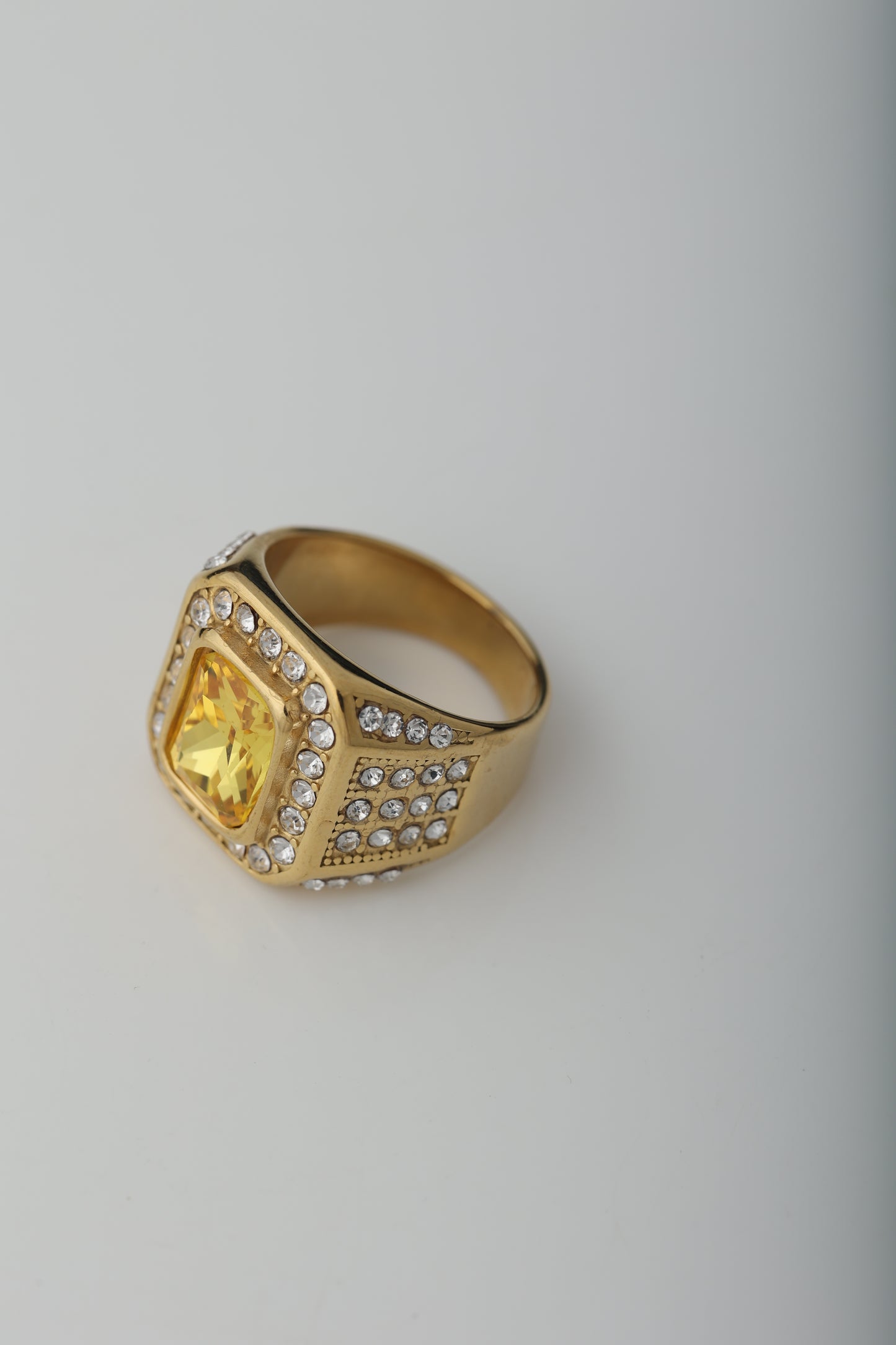 MEN'S YELLOW SAPPHIRE GOLD PLATED RING