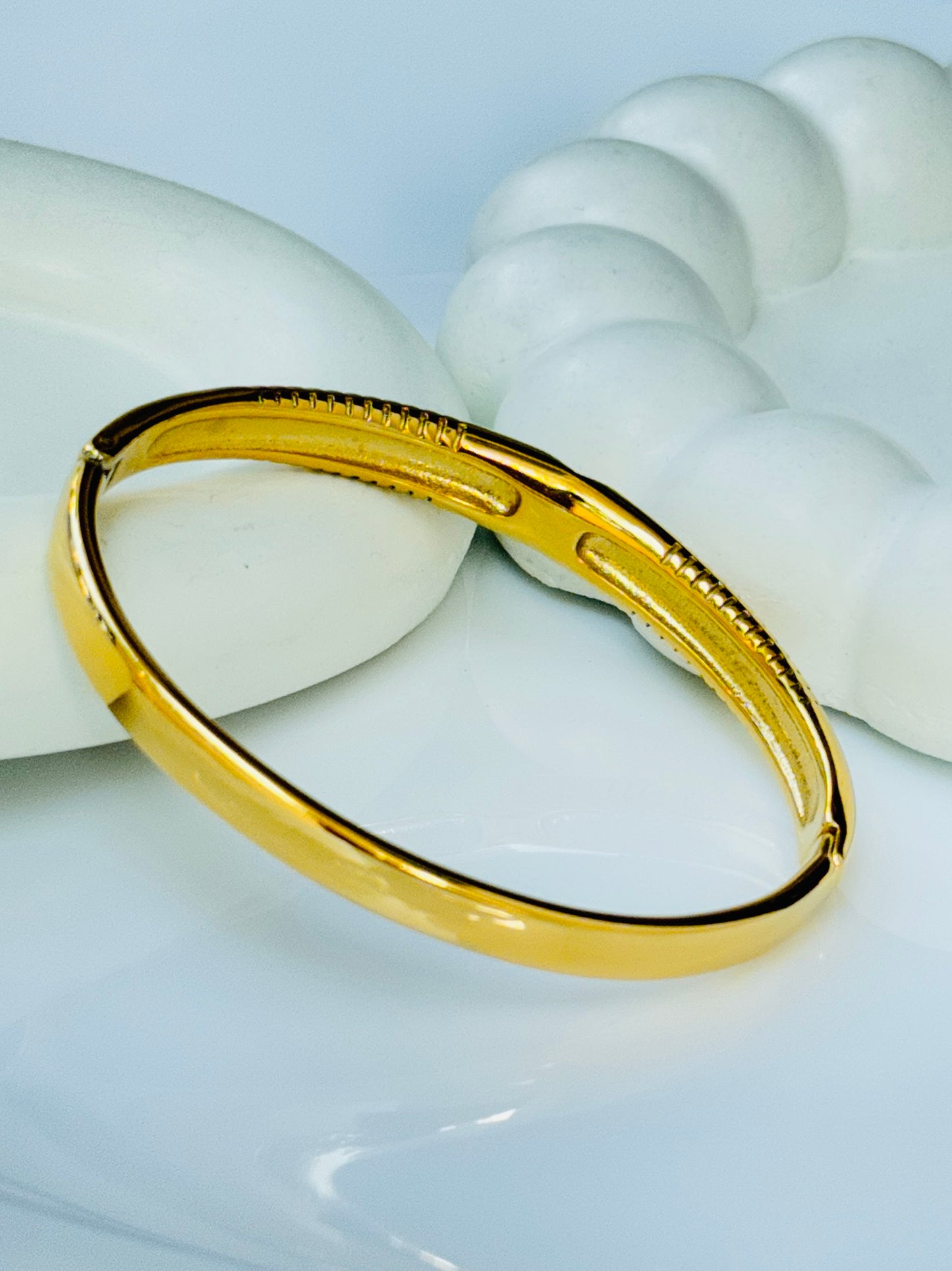 18K GOLD PLATED ANTI TARNISH BRACELET