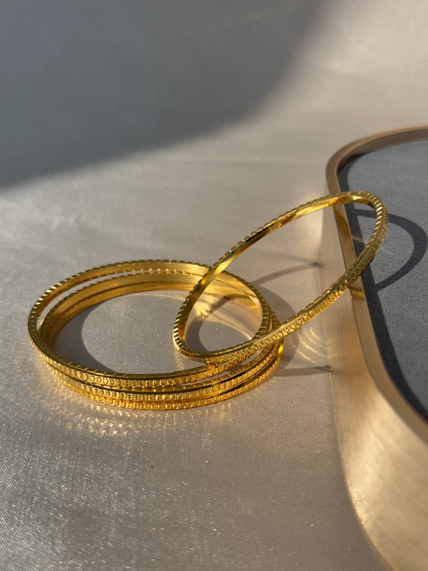MICRO GOLD PLATED ANTI TARNISH BANGLE