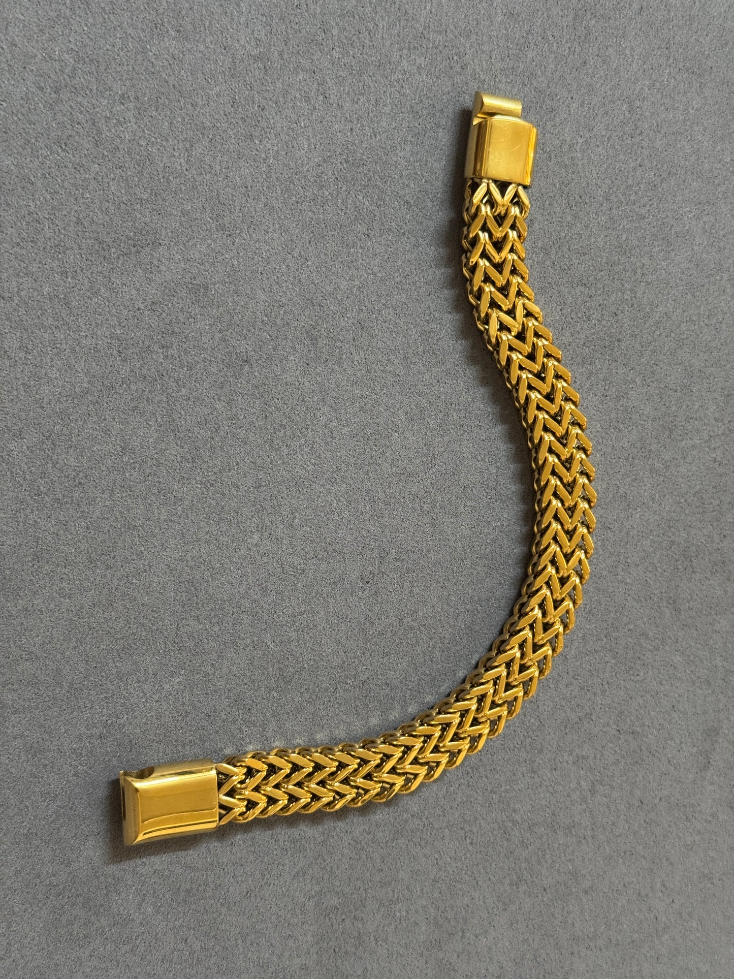 MENS 18k GOLD PLATED LOCK BRACELET