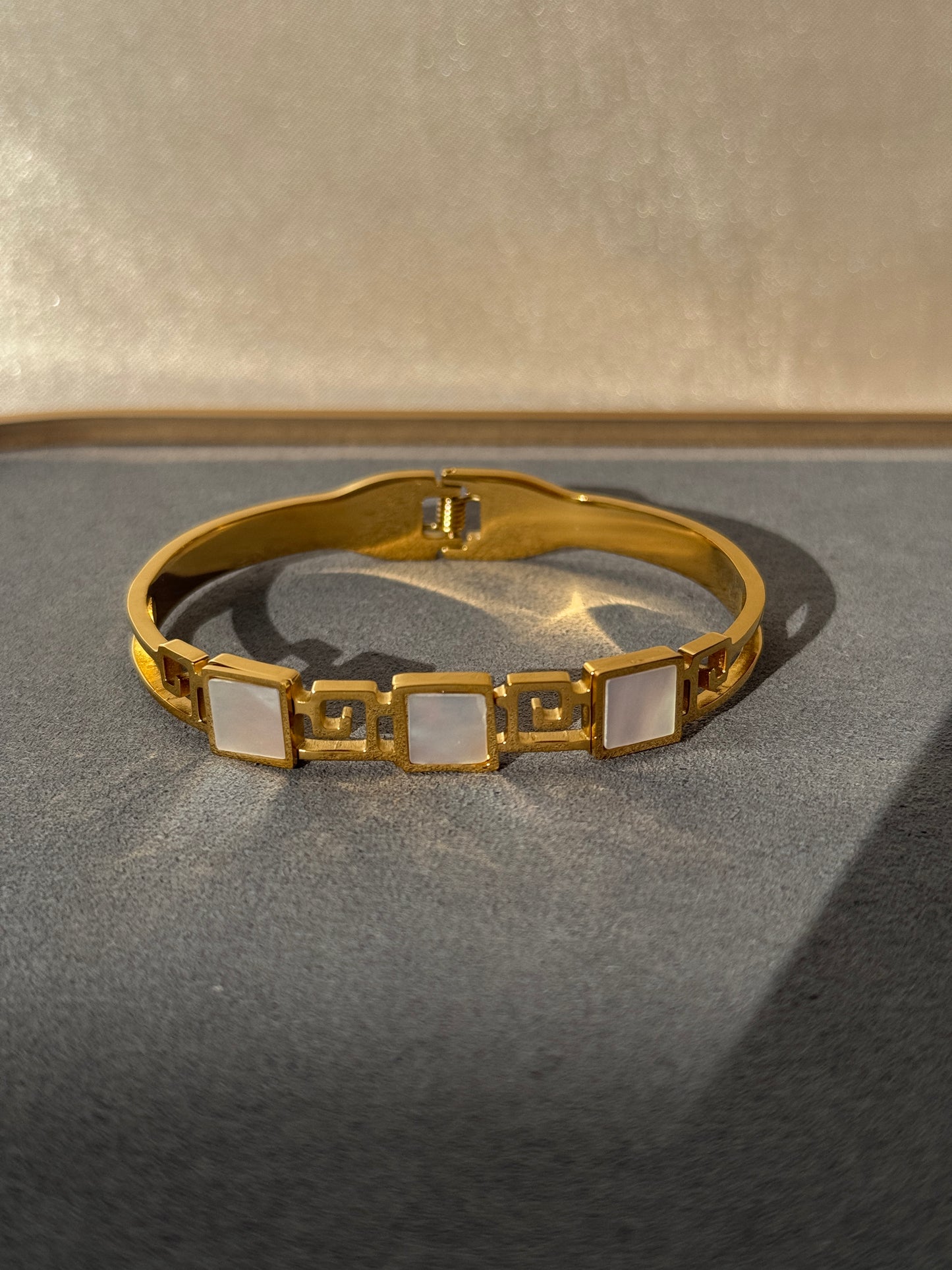 18K GOLD PLATED ANTI TARNISH BRACELET