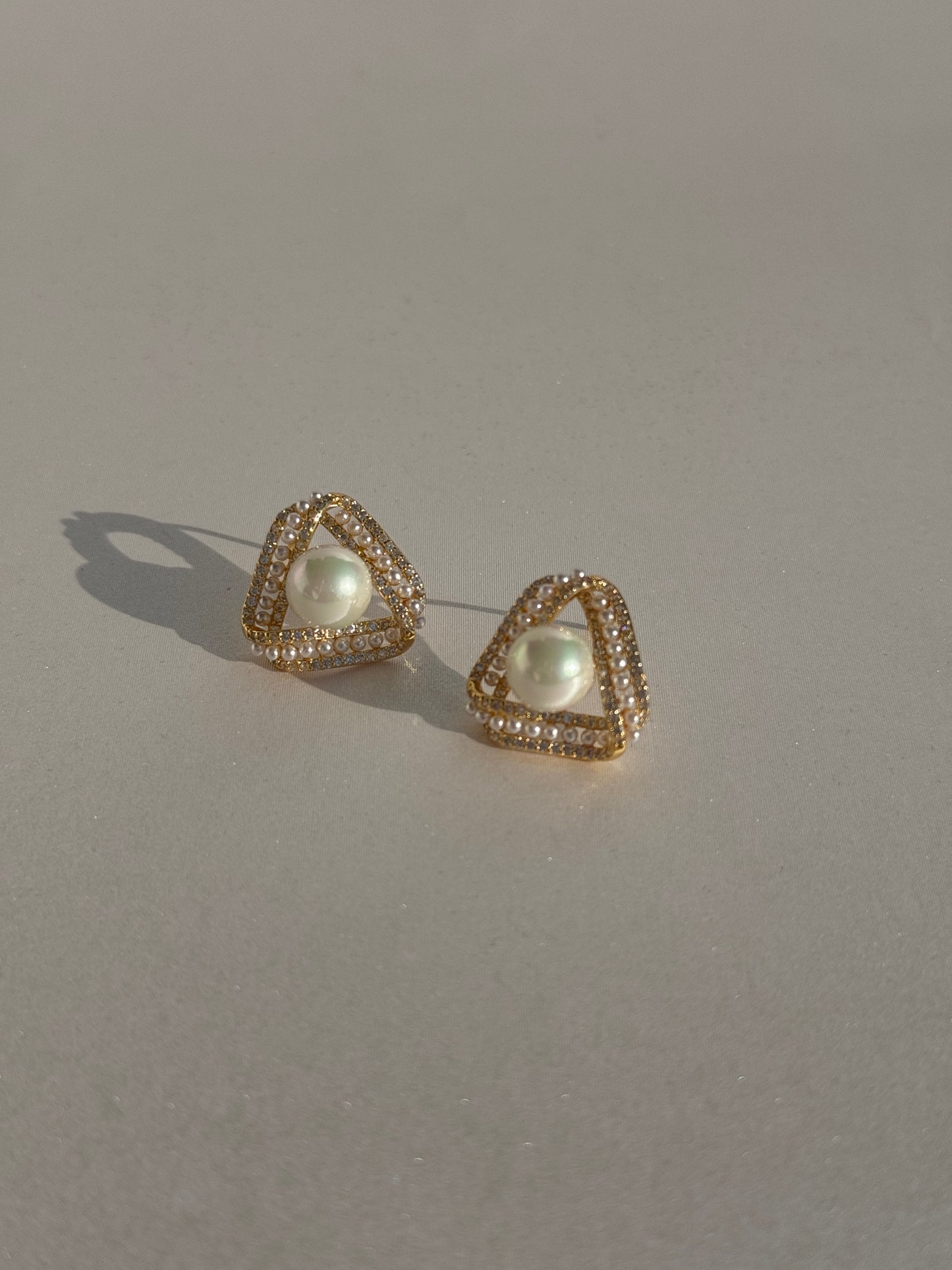 CZ NATURAL PEARLS STUDS