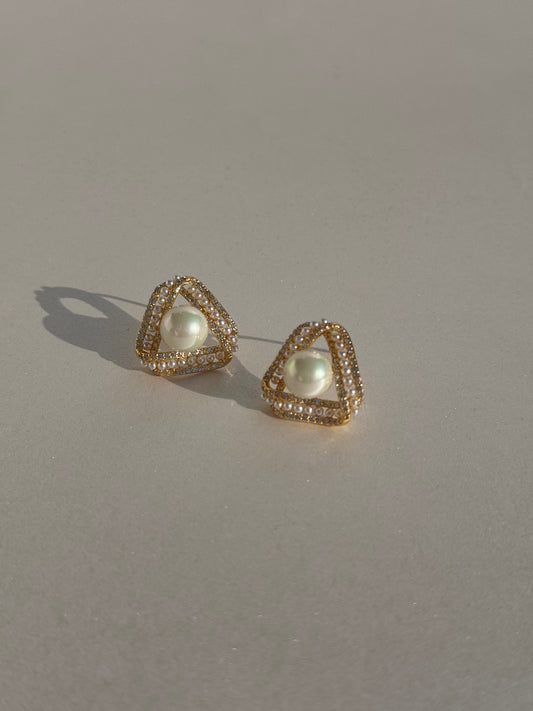 CZ NATURAL PEARLS STUDS