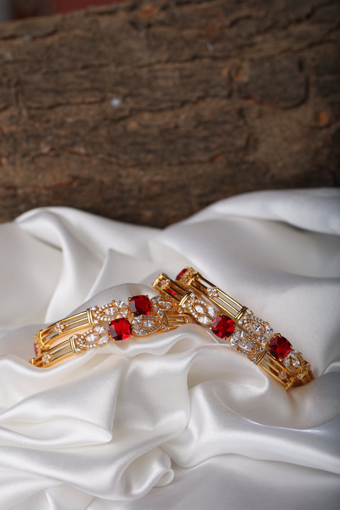 ANTIQUE RUBY MICRO GOLD PLATED BANGLE