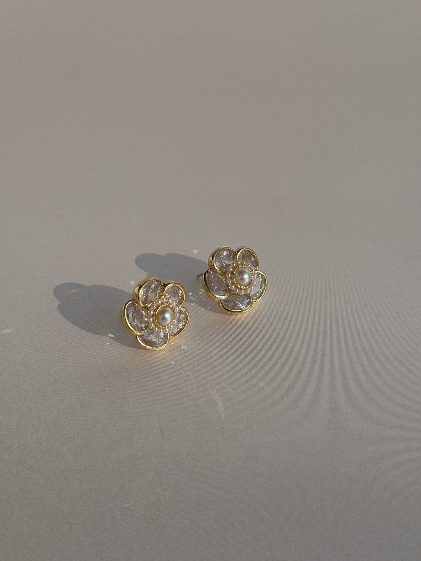 CZ GOLD PLATED STUDS