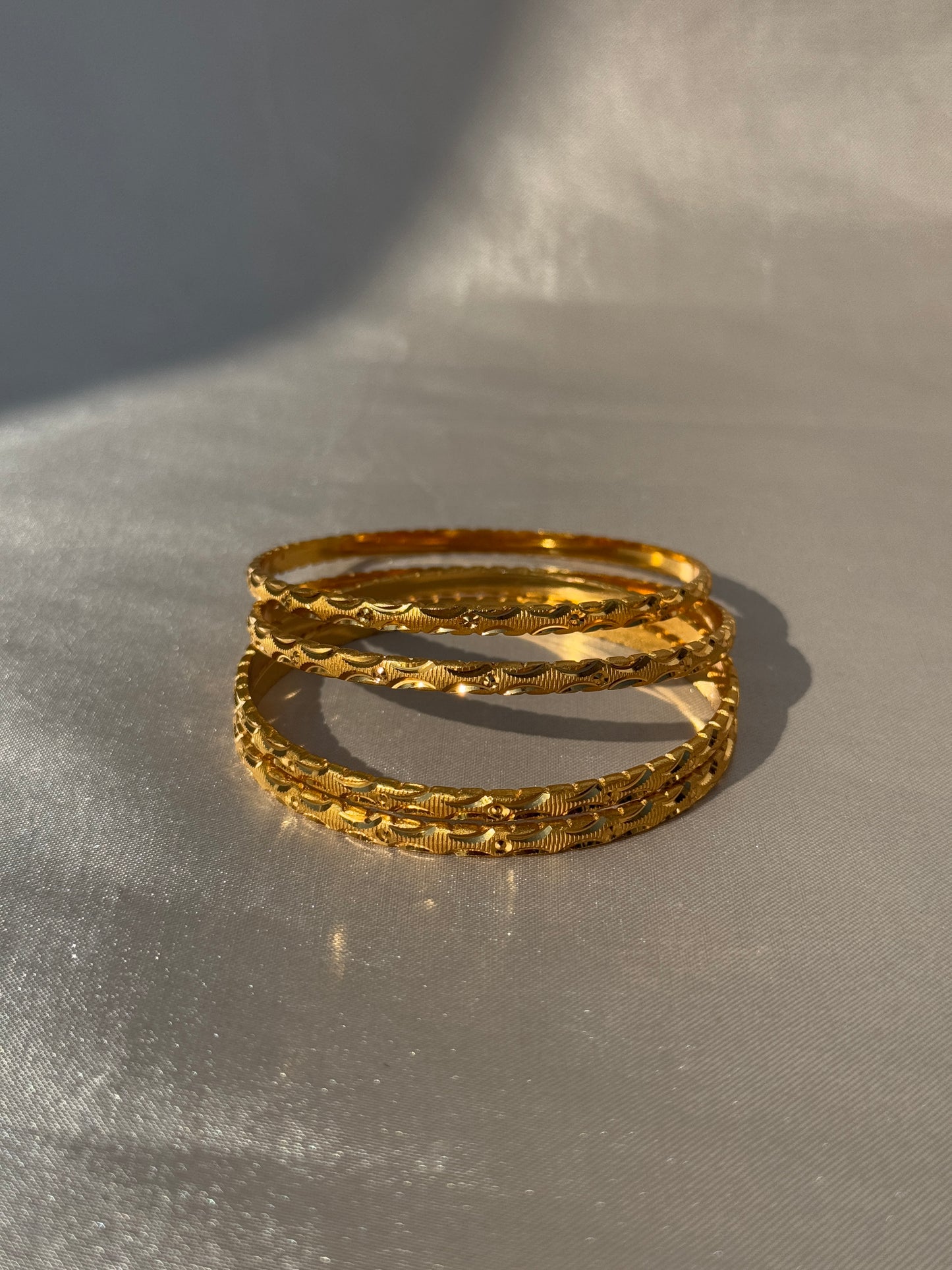 MICRO GOLD PLATED ANTI TARNISH BANGLE