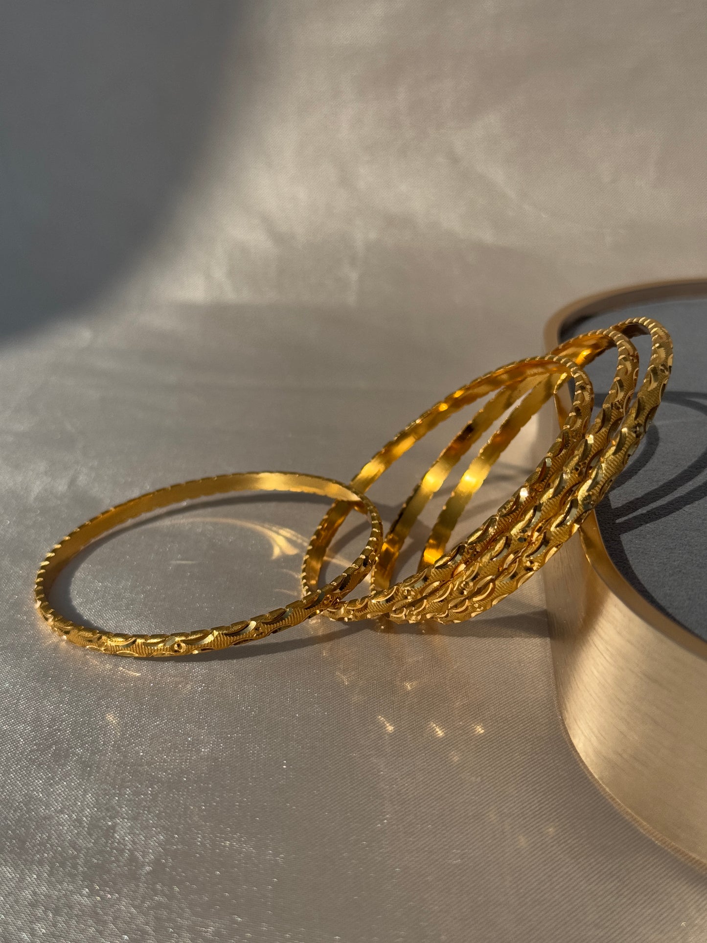 MICRO GOLD PLATED ANTI TARNISH BANGLE