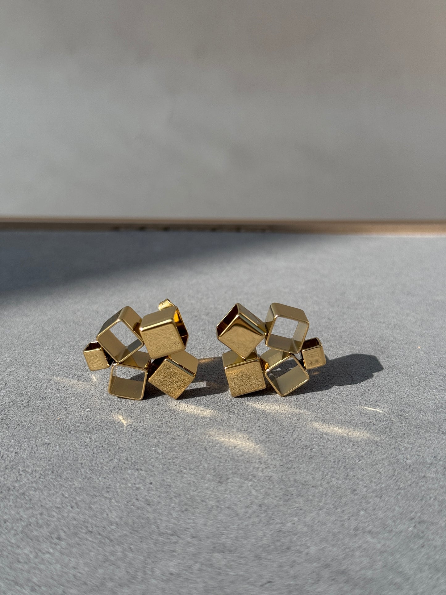 18k GOLD PLATED ANTI TARNISH  EARRINGS