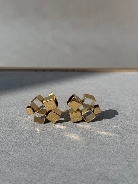 18k GOLD PLATED ANTI TARNISH  EARRINGS