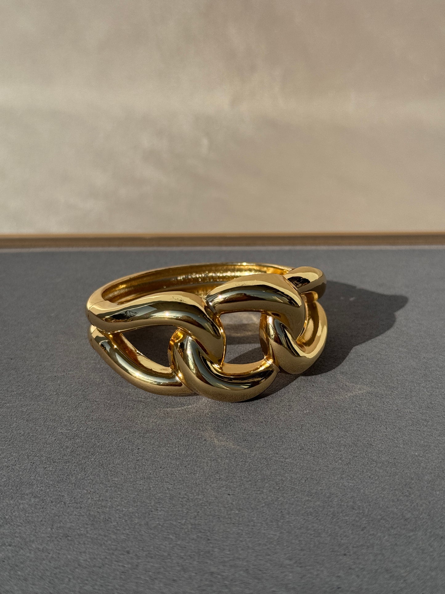 BOLD 18k GOLD PLATED BRACELET