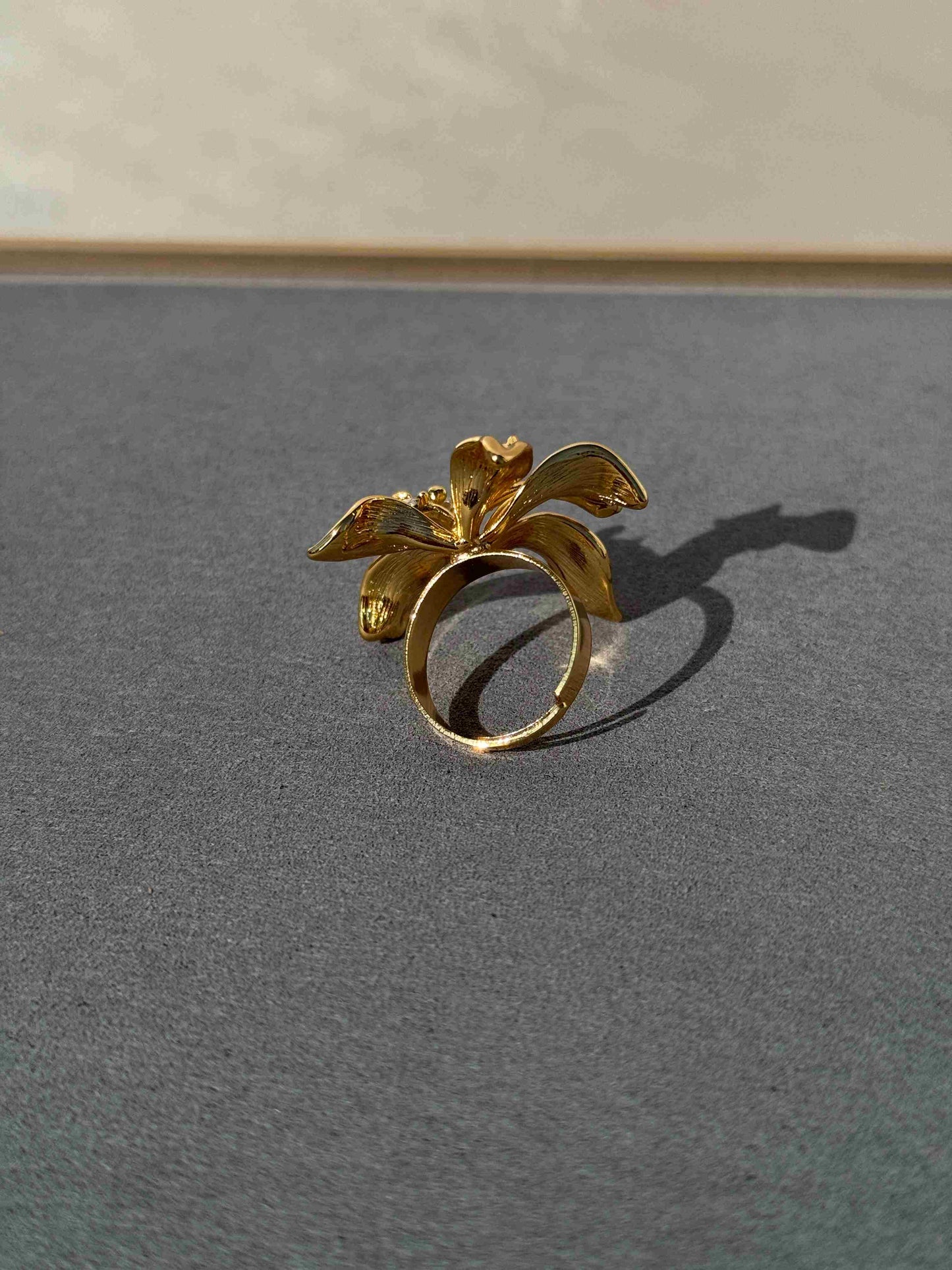 BOLD 18K GOLD PLATED ADJUSTABLE RING