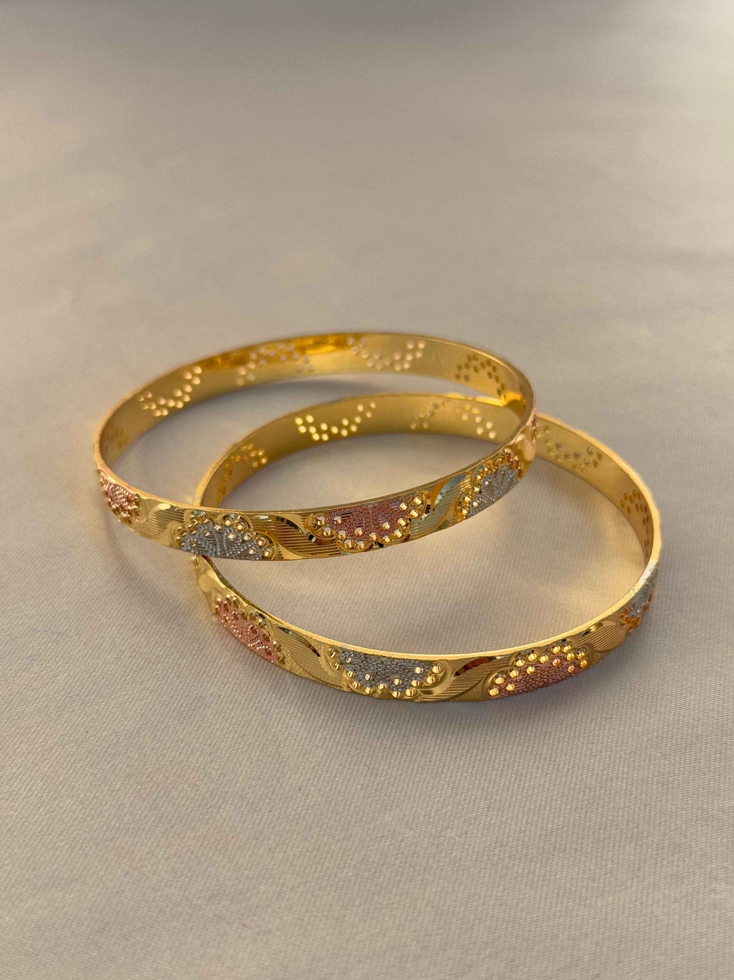 MICRO GOLD PLATED ANTI TARNISH BANGLES