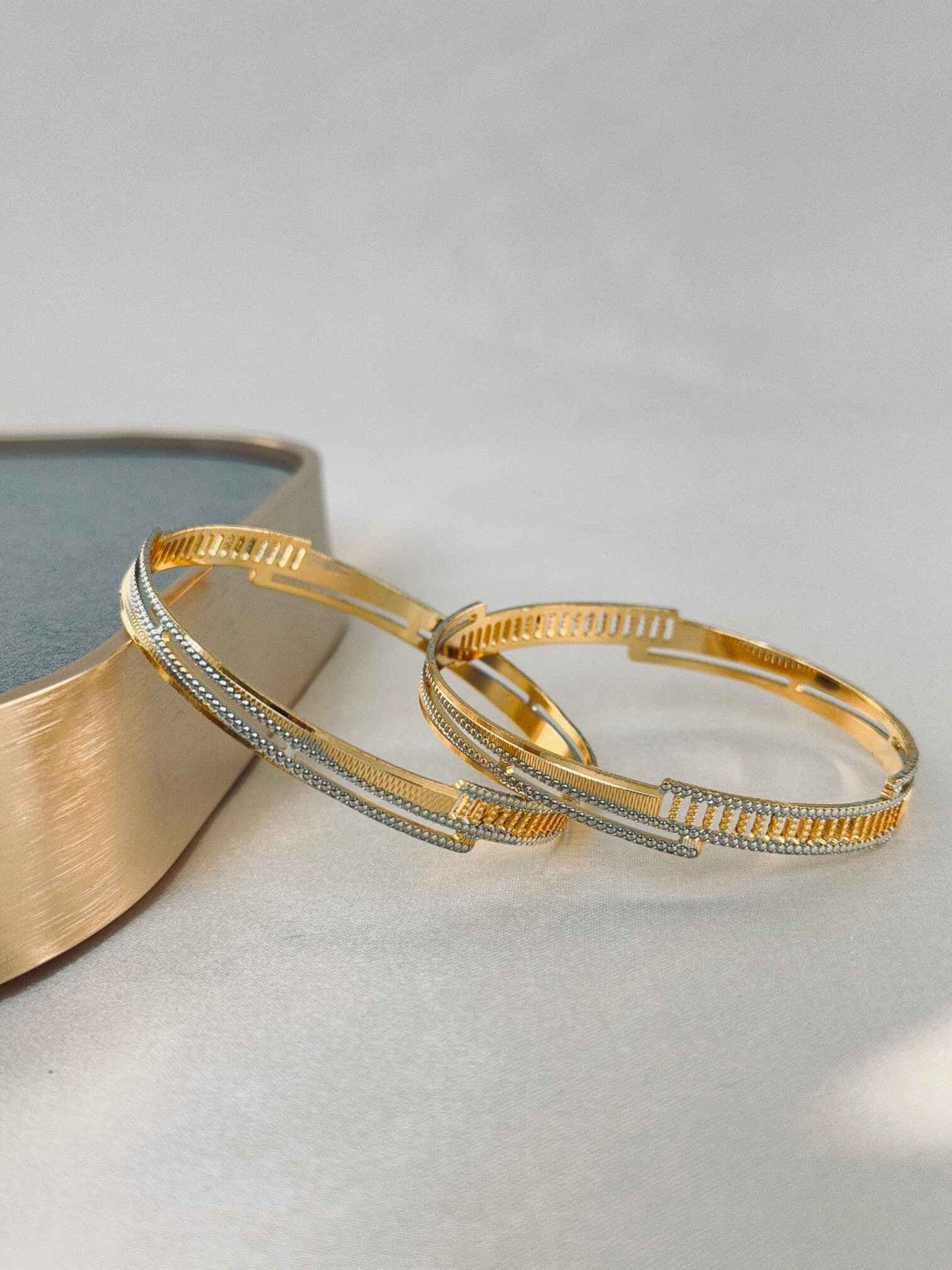 MICRO GOLD PLATED ANTI TARNISH BANGLES