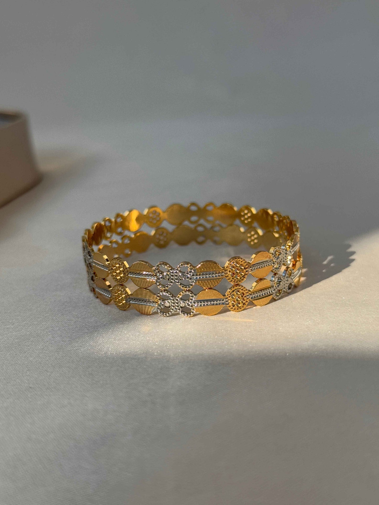 MICRO GOLD PLATED ANTI TARNISH BANGLES
