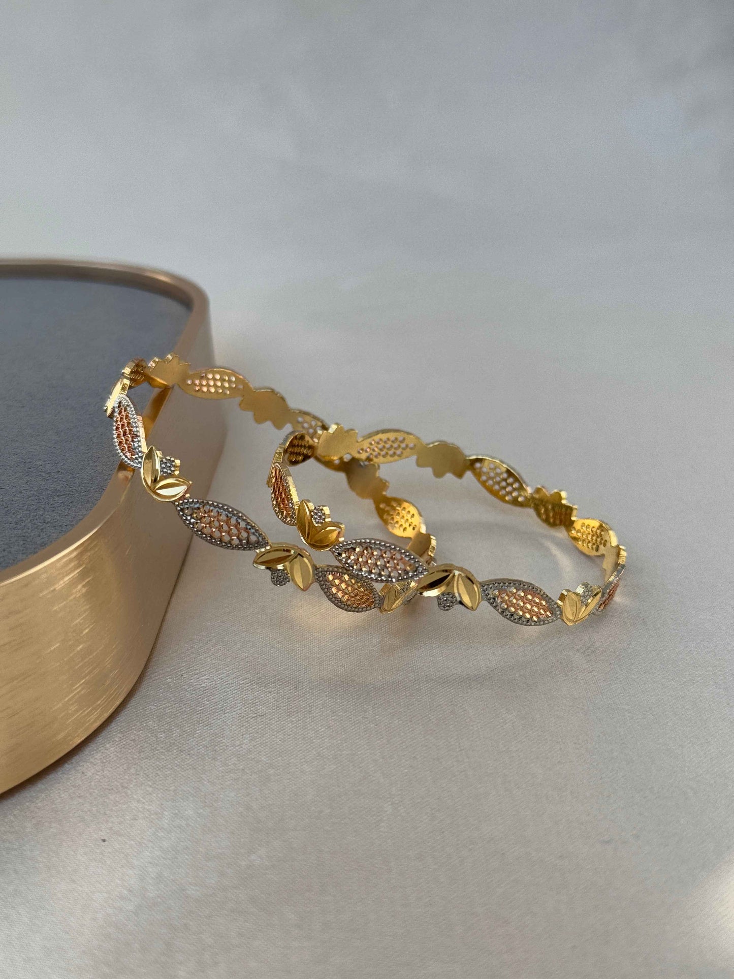 MICRO GOLD PLATED ANTI TARNISH BANGLES