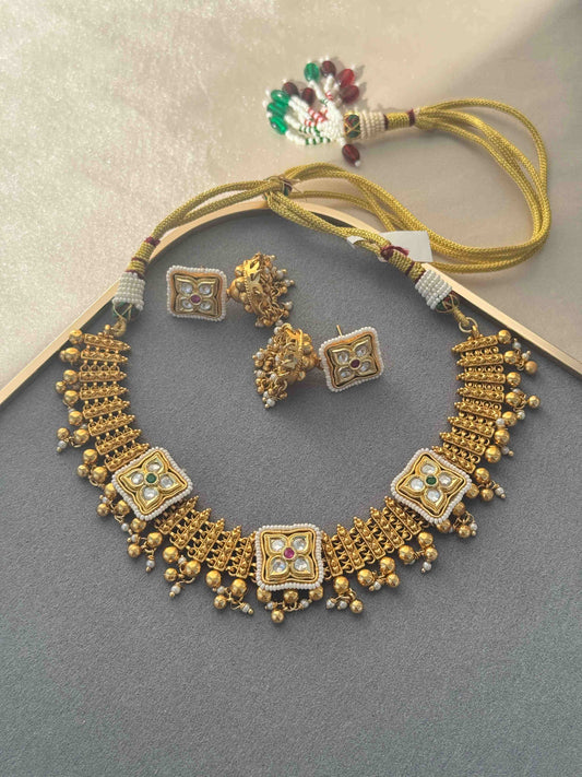 ANTIQUE GOLD PLATED CHOKER