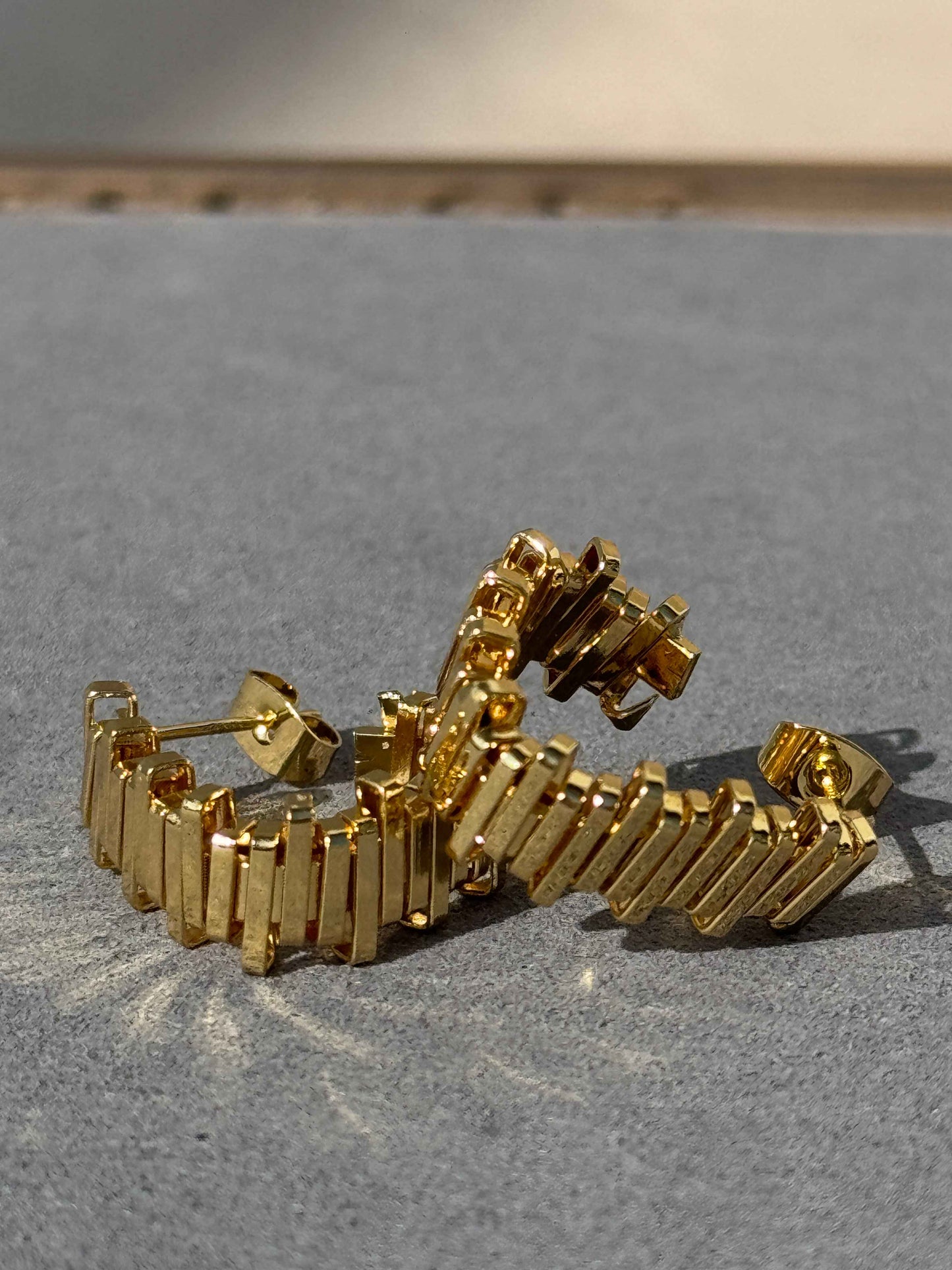 18K GOLD PLATED ANTI TARNISH EARRINGS