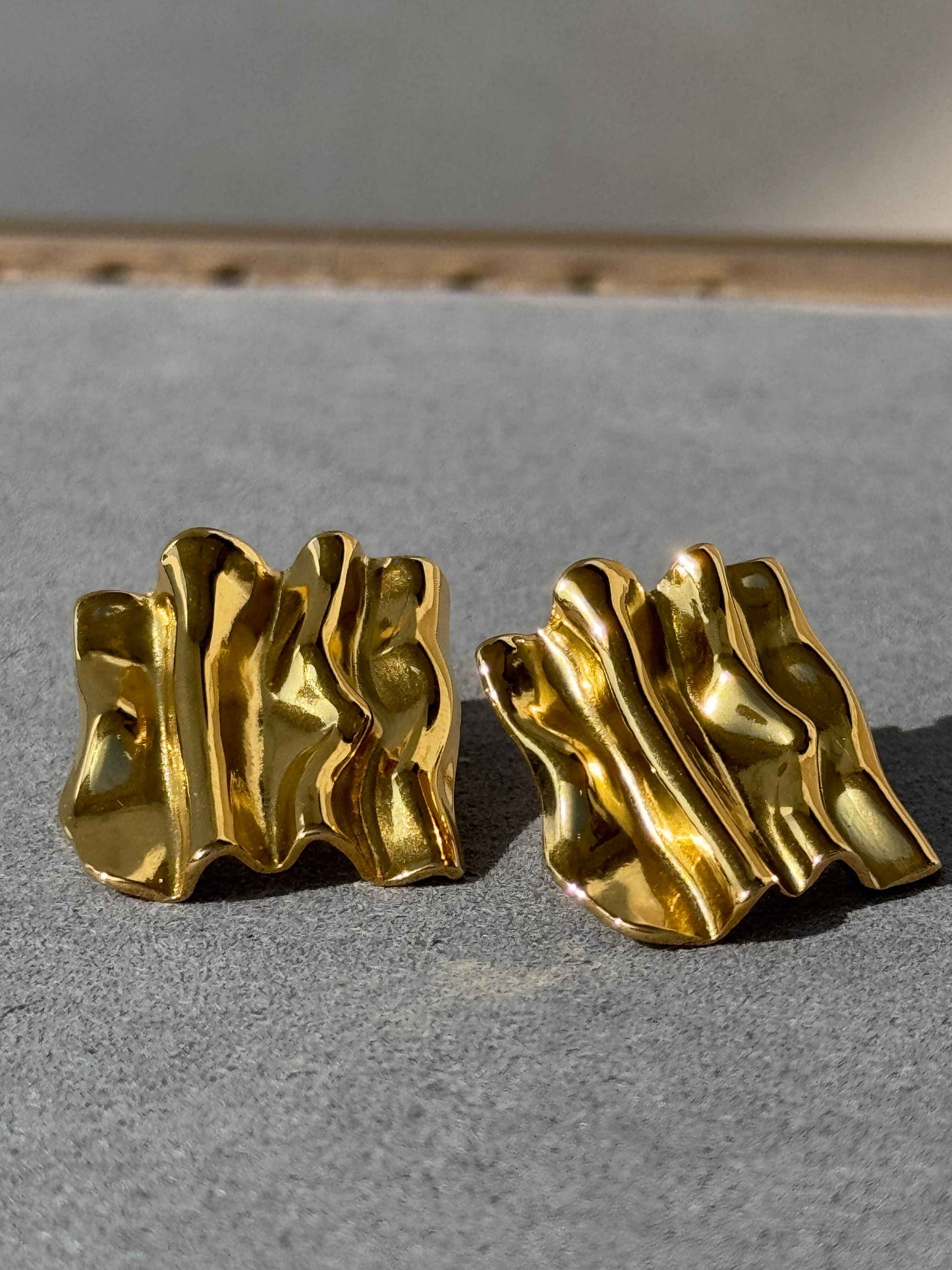 18K GOLD PLATED ANTI TARNISH EARRINGS