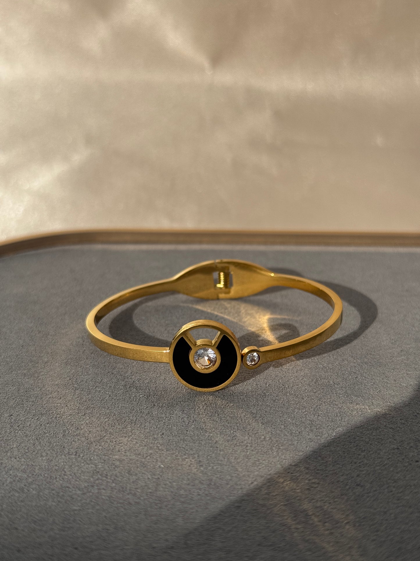 18K GOLD PLATED ANTI TARNISH BRACELET