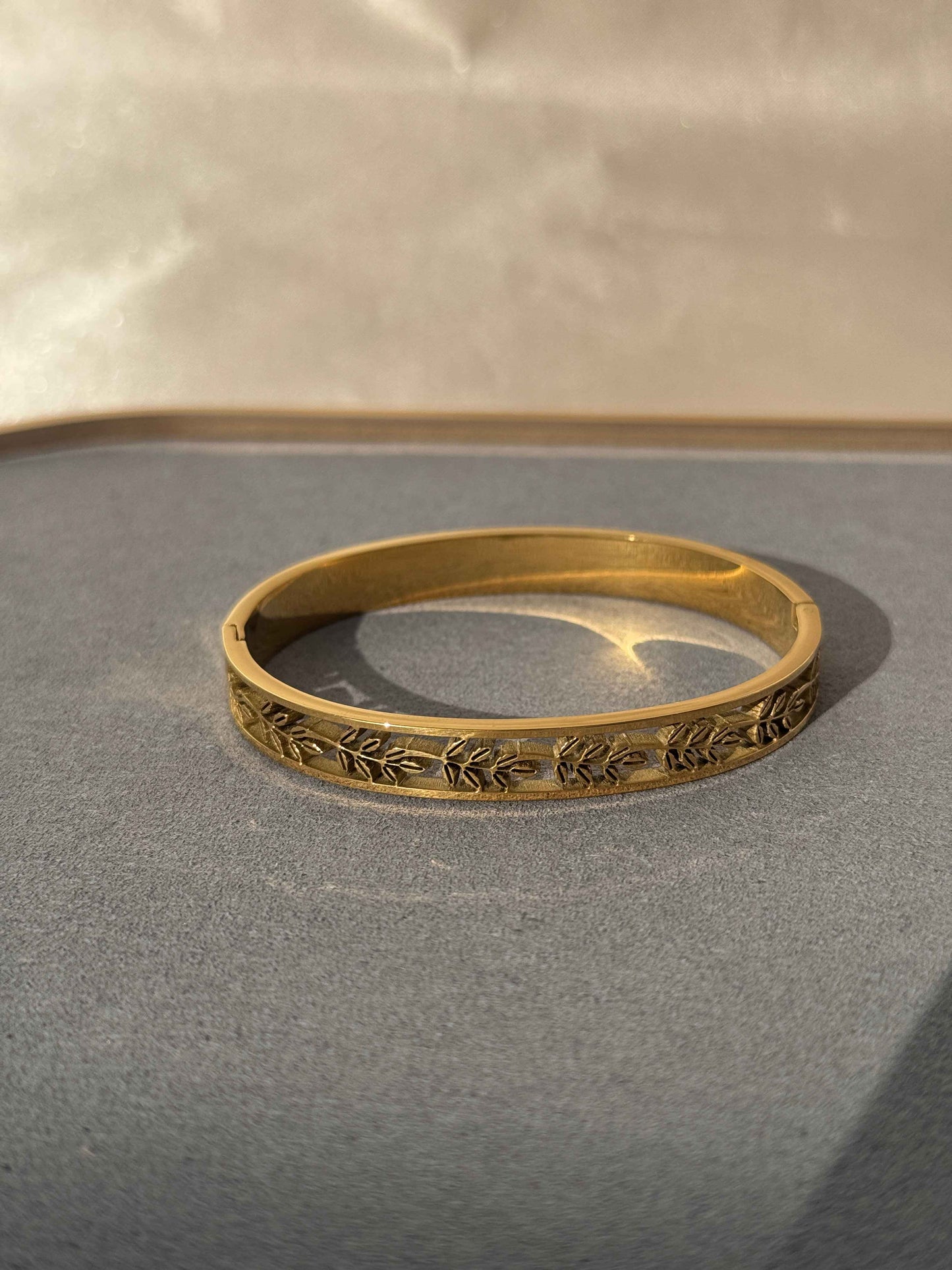18k GOLD PLATED ANTI TARNISH BRACELET