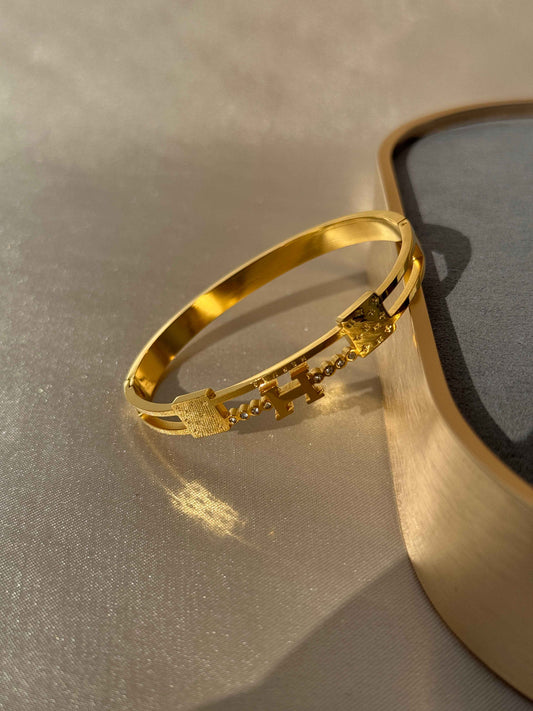18K GOLD PLATED ANTI TARNISH BRACELET