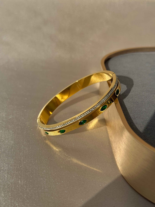EMERALD 18K GOLD PLATED ANTI TARNISH BRACELET
