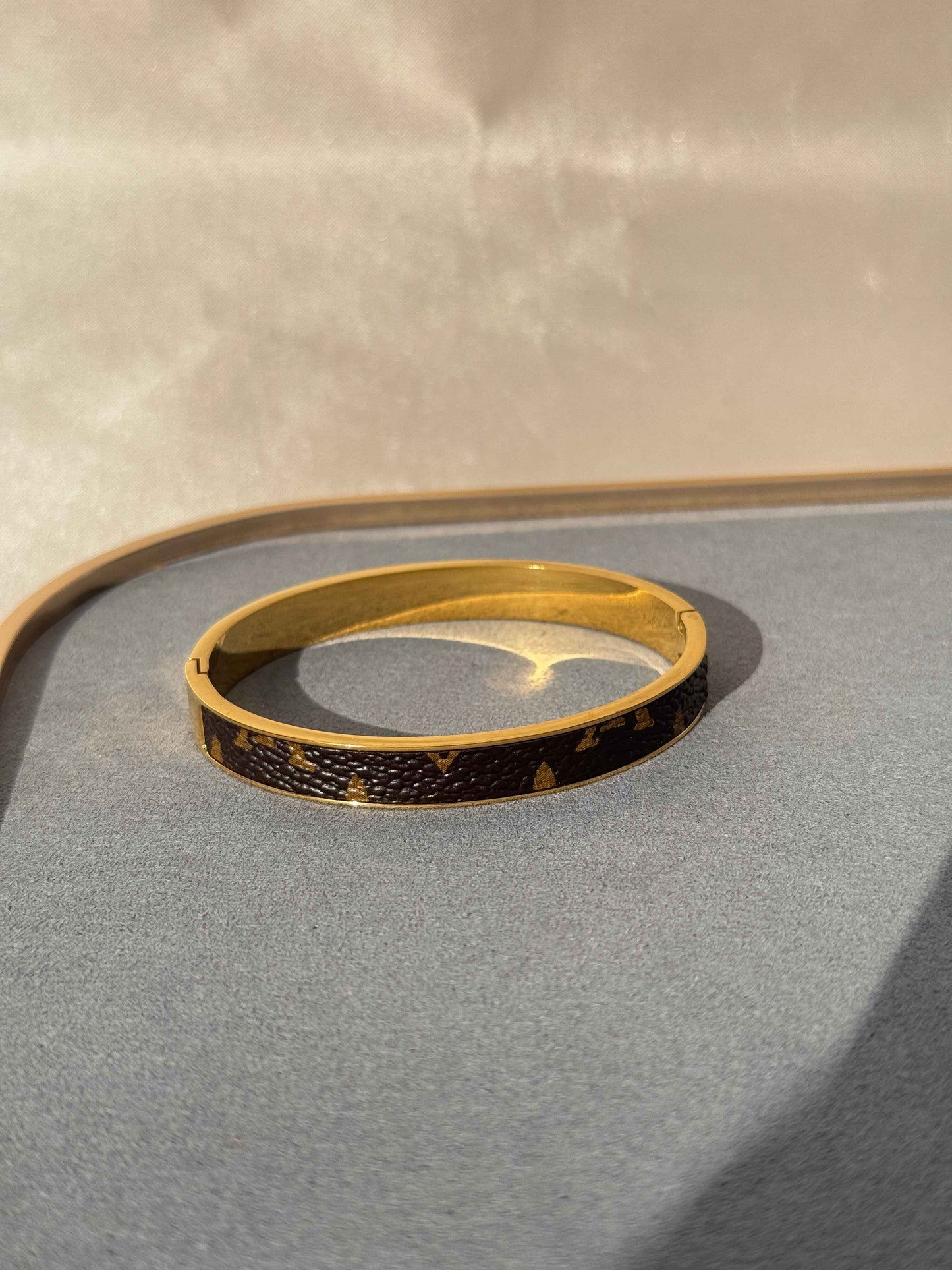 18K GOLD PLATED ANTI TARNISH BRACELET