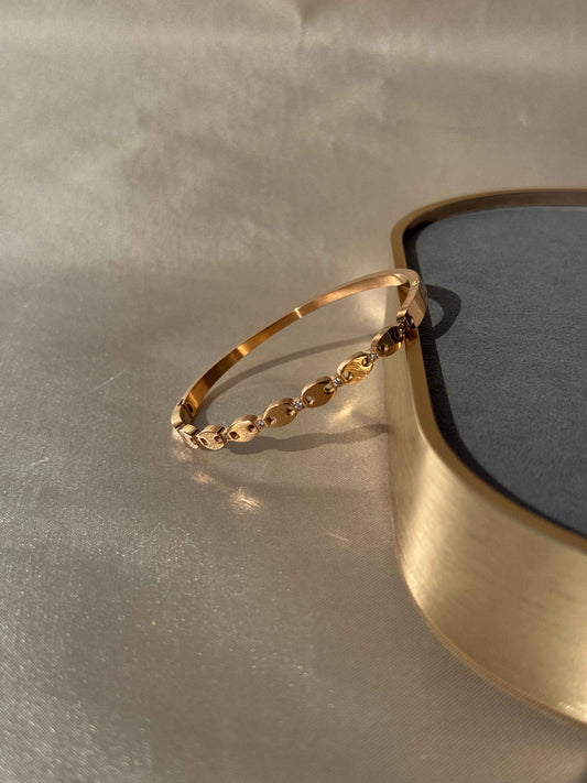 SLEEK 18k ROSE GOLD BRACELET