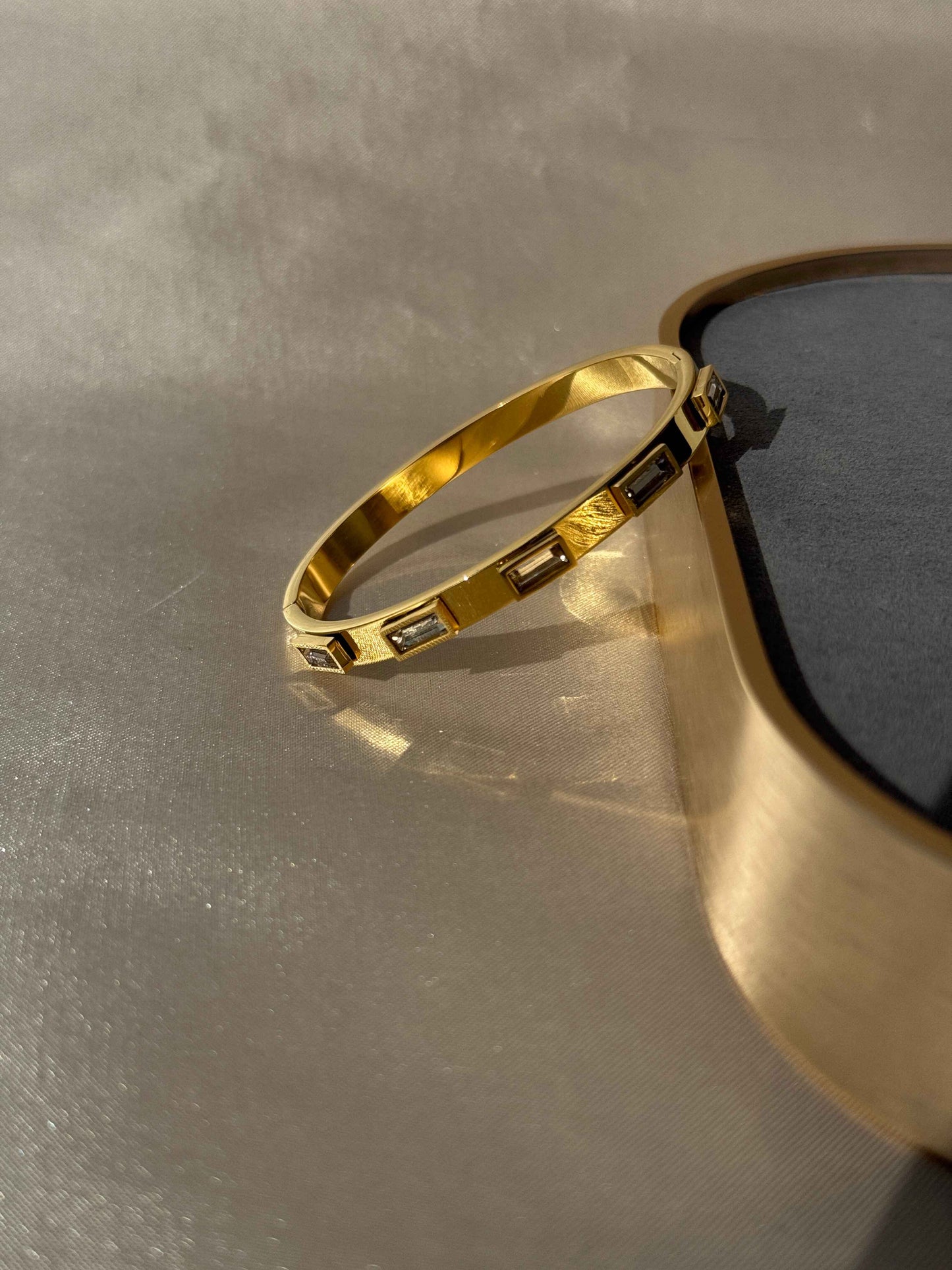 18K GOLD PLATED ANTI TARNISH BRACELET