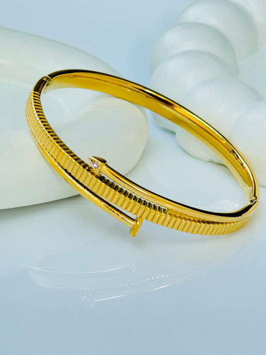 18K GOLD PLATED ANTI TARNISH BRACELET