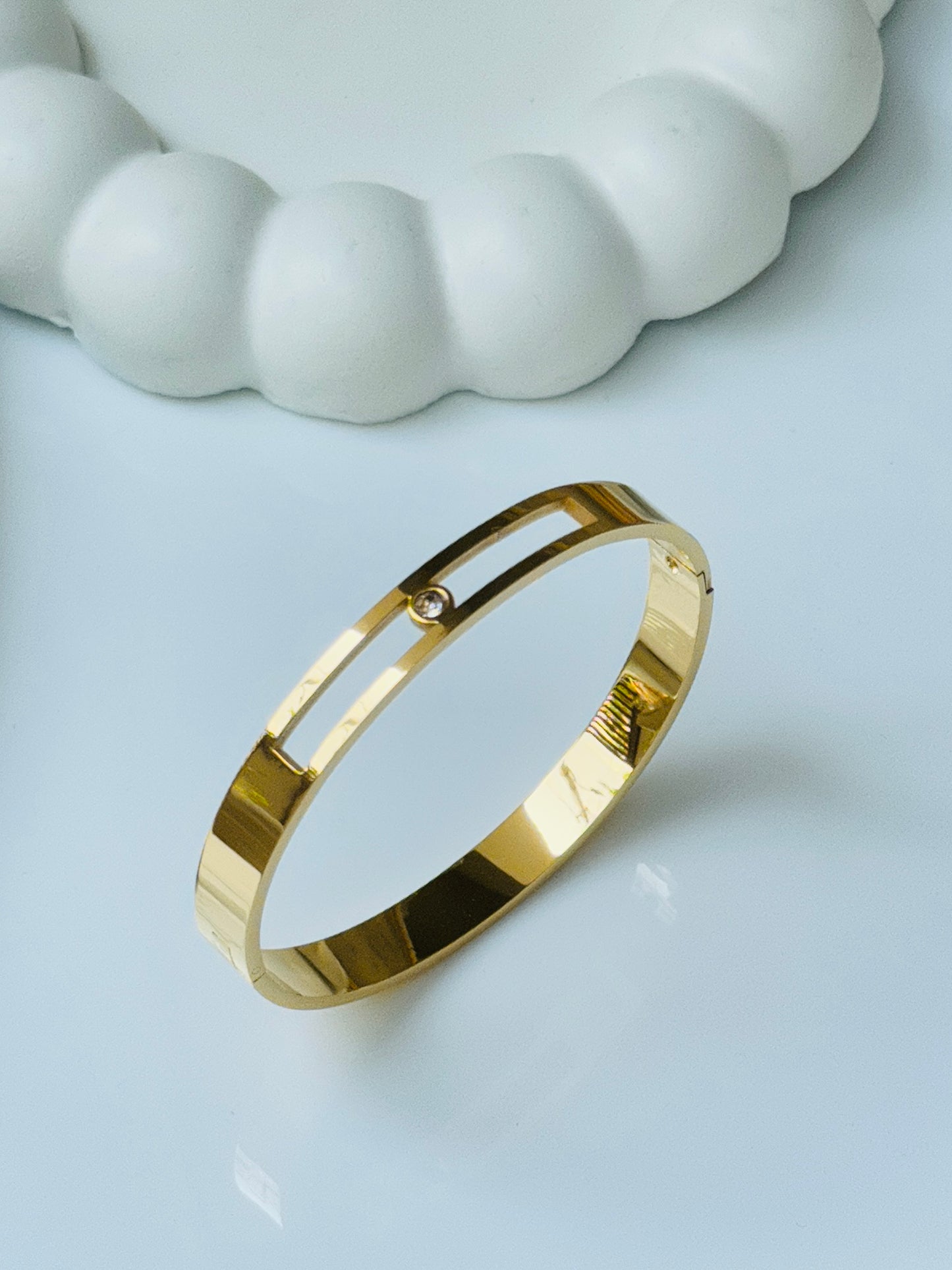 18K GOLD PLATED ANTI TARNISH BRACELET