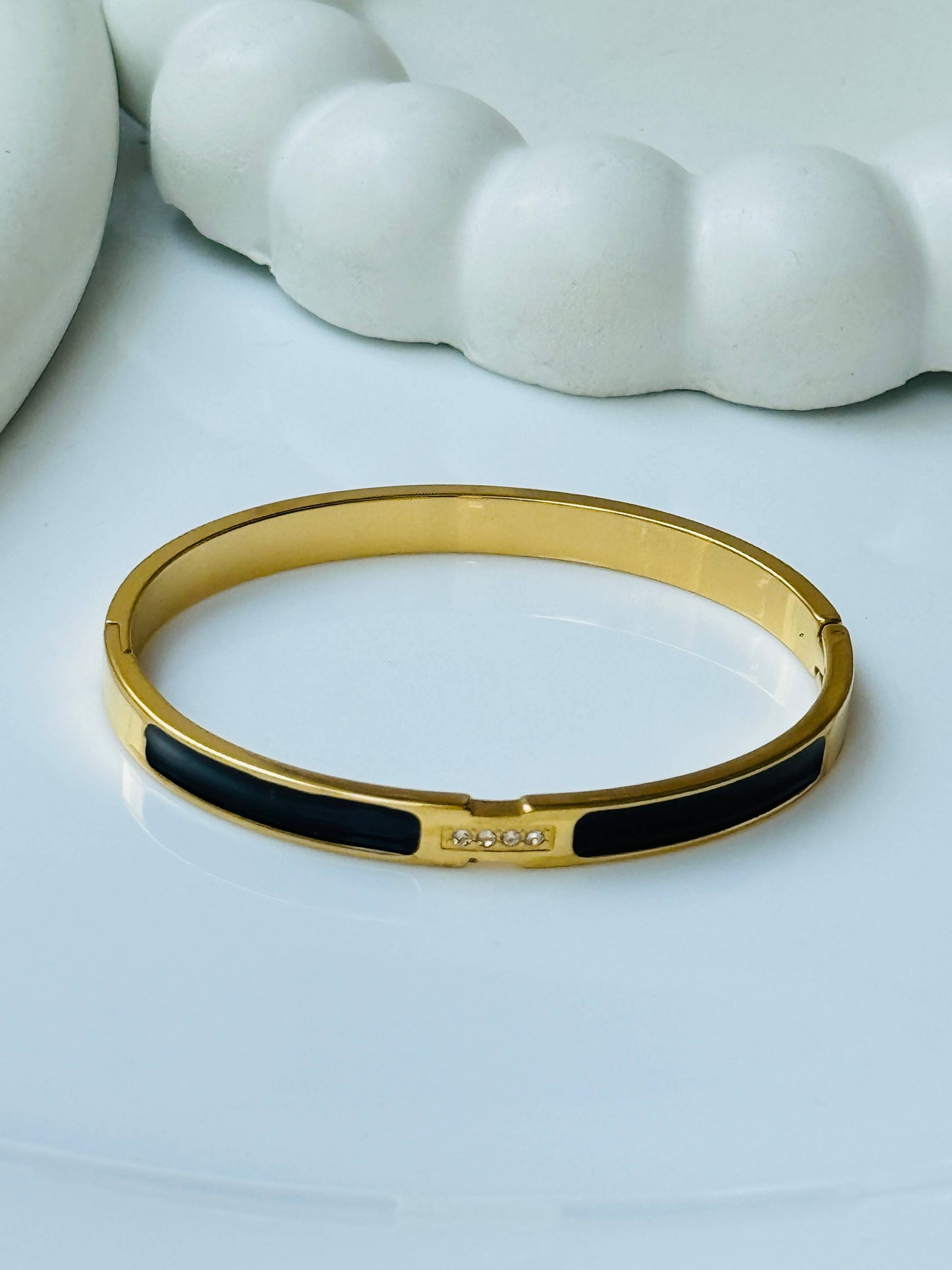 18K GOLD PLATED ANTI TARNISH BRACELET