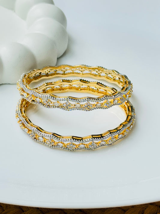ANTIQUE MICRO GOLD PLATED ZIRCON BANGLES