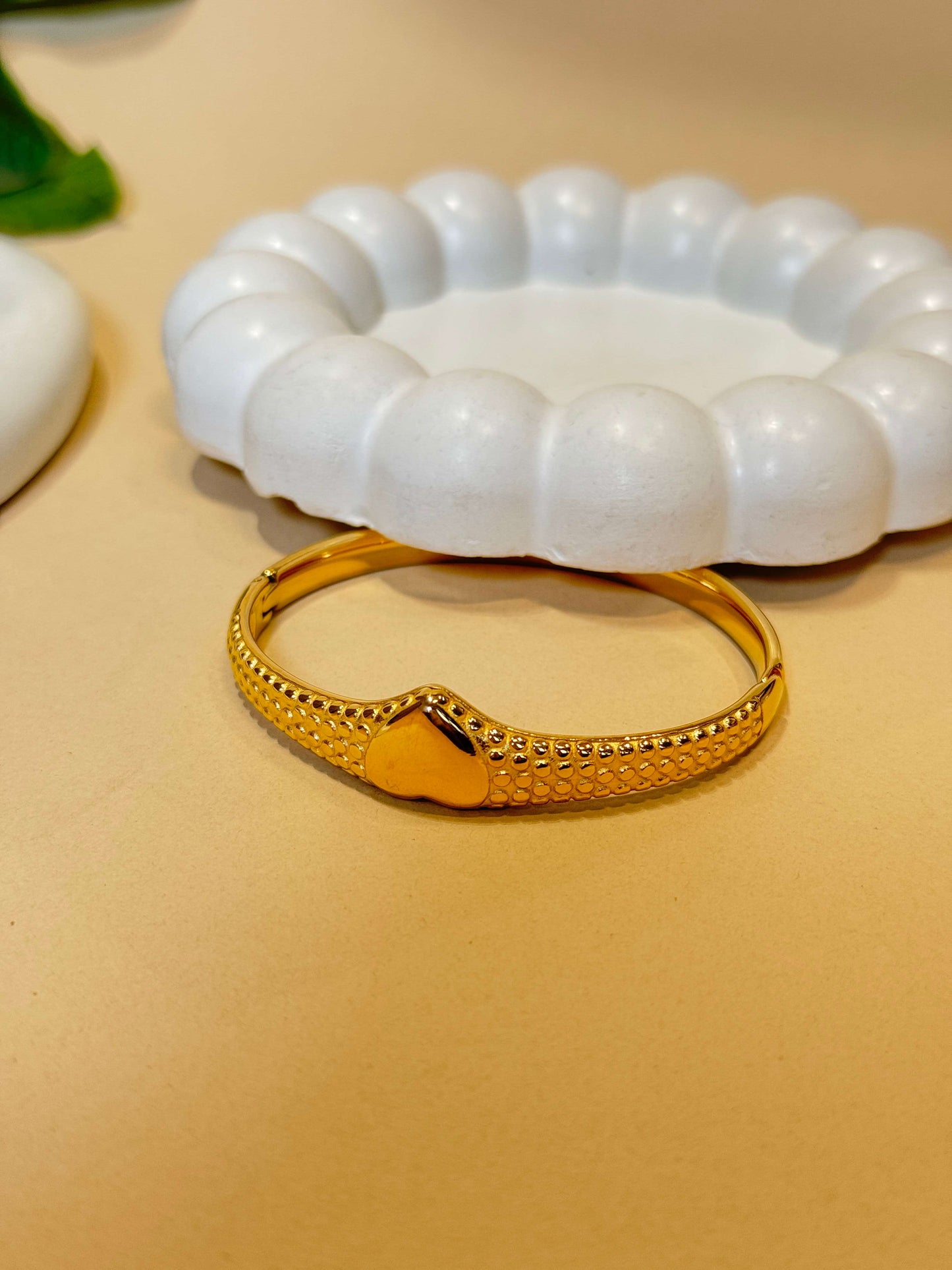 18K GOLD PLATED ANTI TARNISH BRACELET