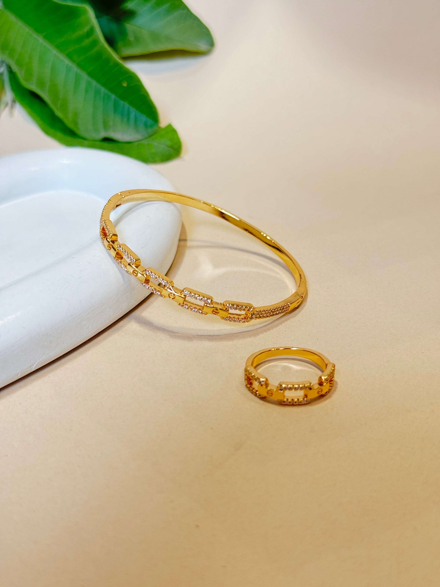 18K ANTI TARNISH GOLD PLATED BRACELET AND RING