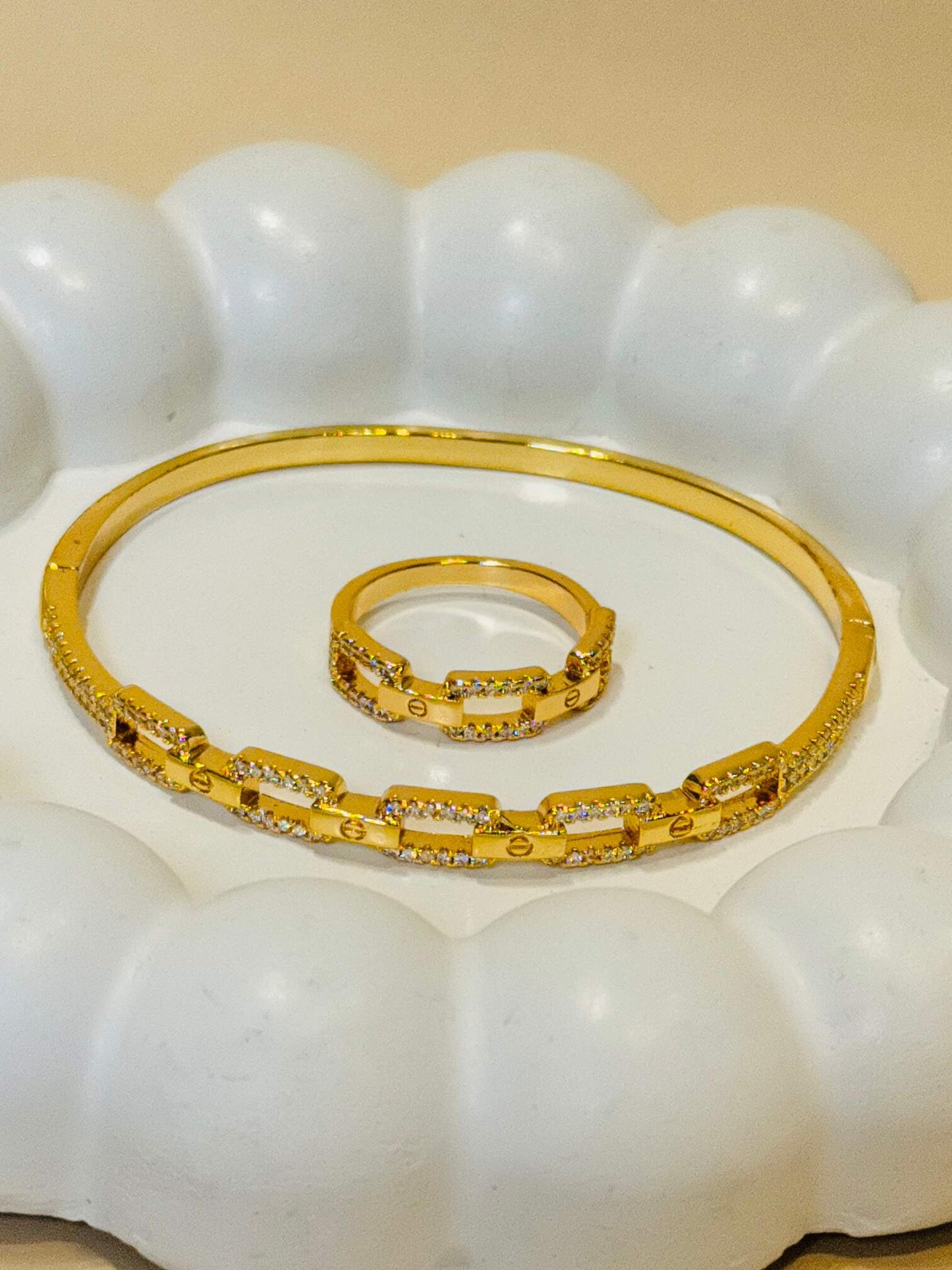 18K ANTI TARNISH GOLD PLATED BRACELET AND RING