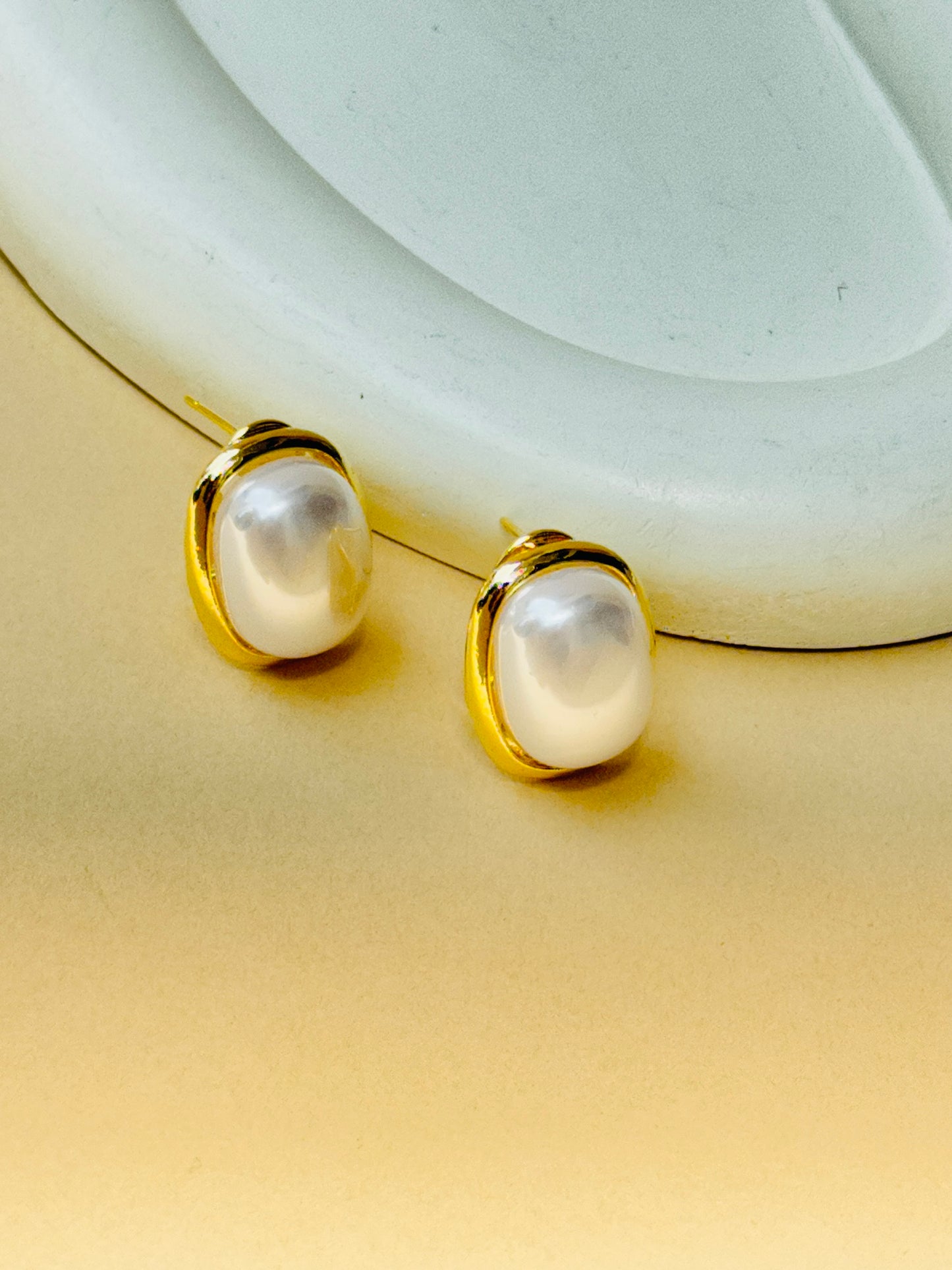 18K GOLD PLATED EARRINGS