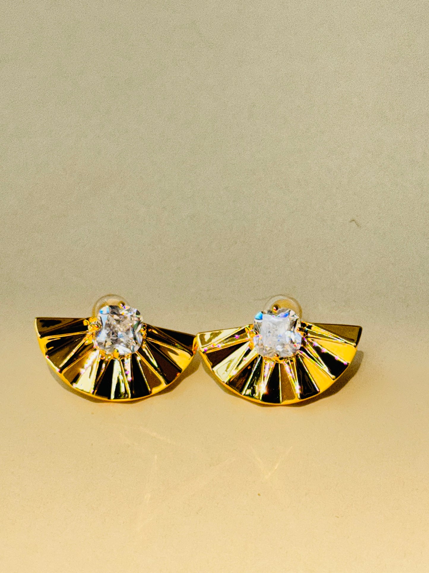18K GOLD PLATED EARRINGS