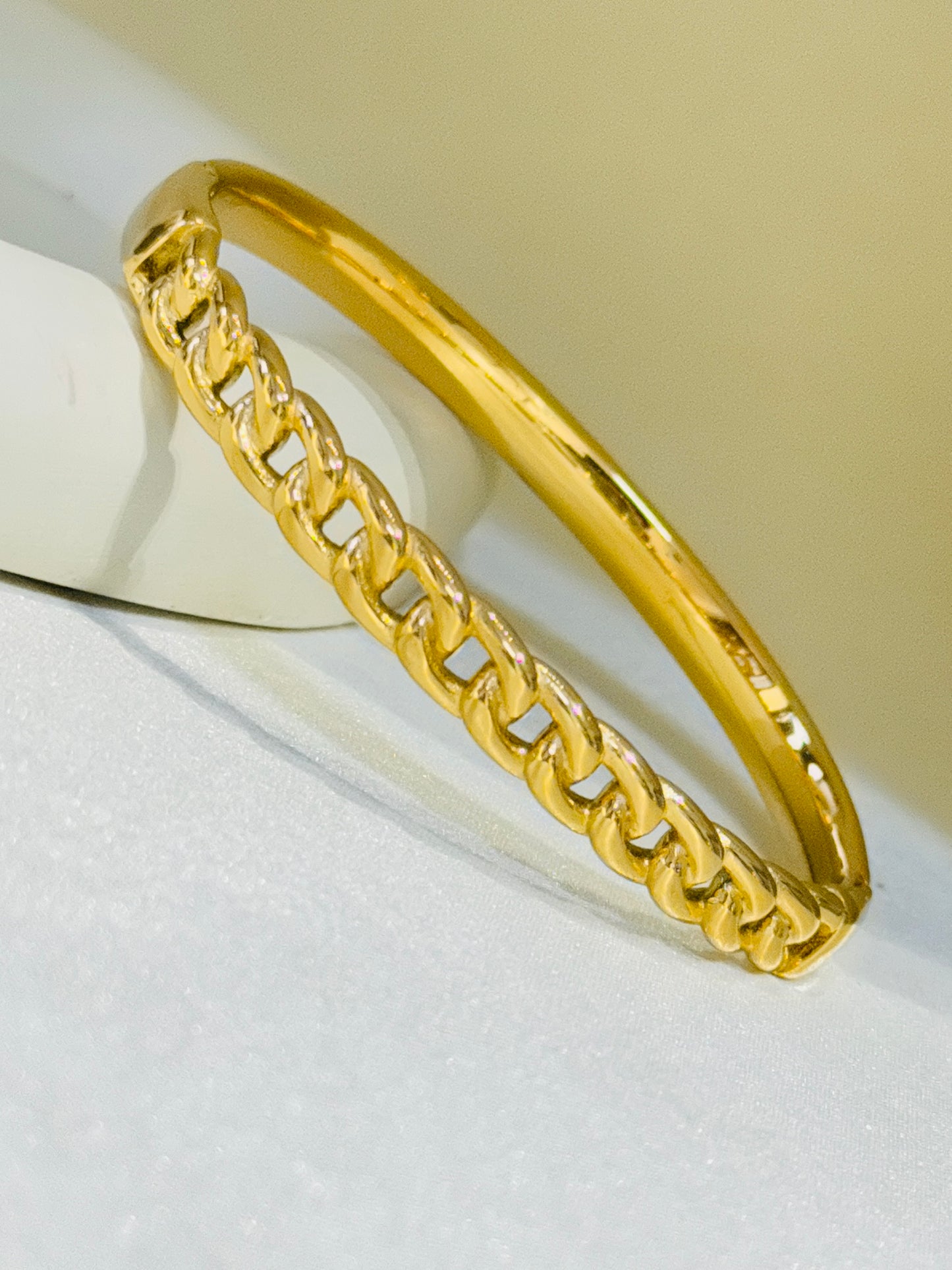 18K GOLD PLATED ANTI TARNISH BRACELET